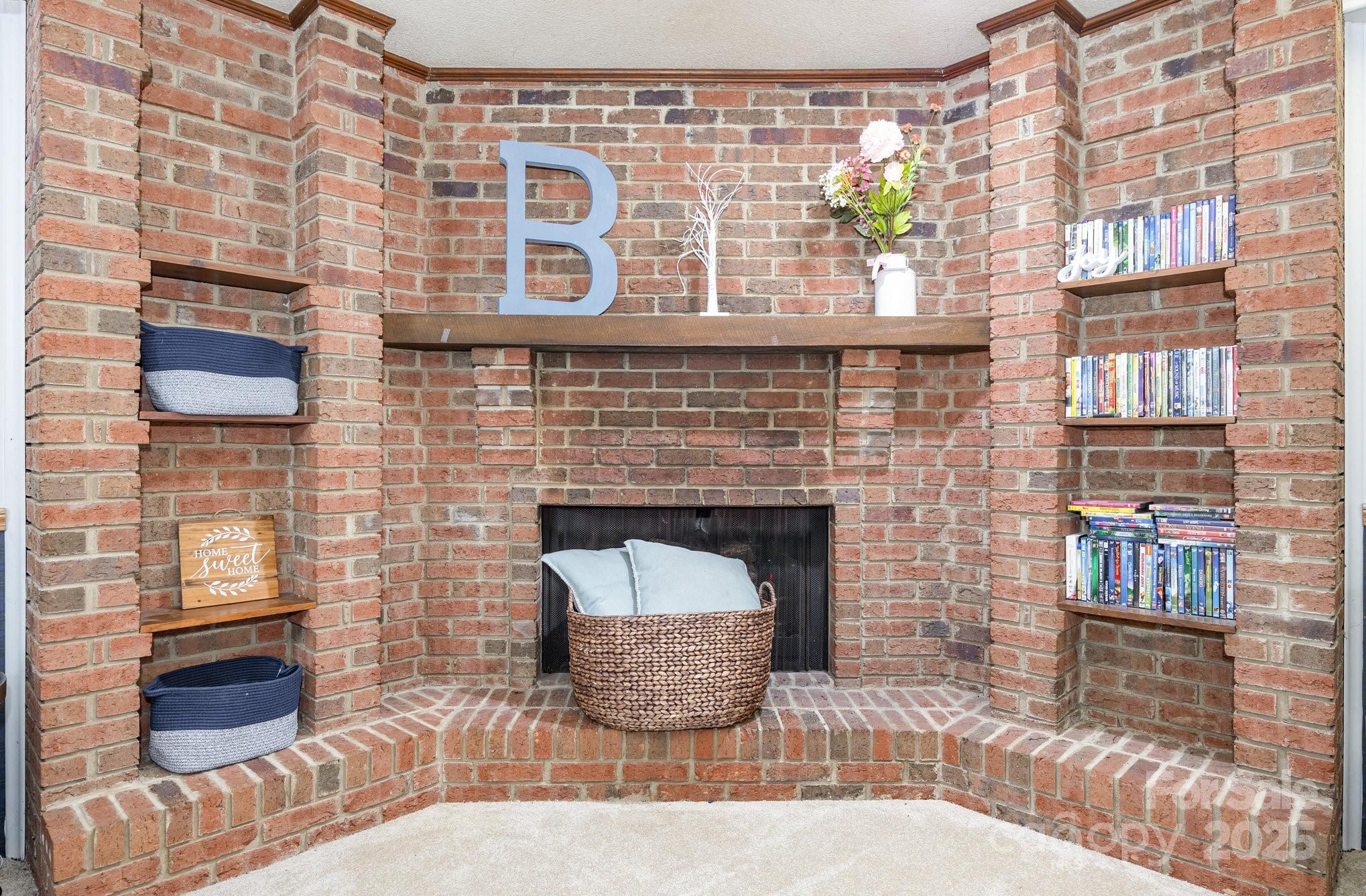 330 Camelot Drive Property Photo 32