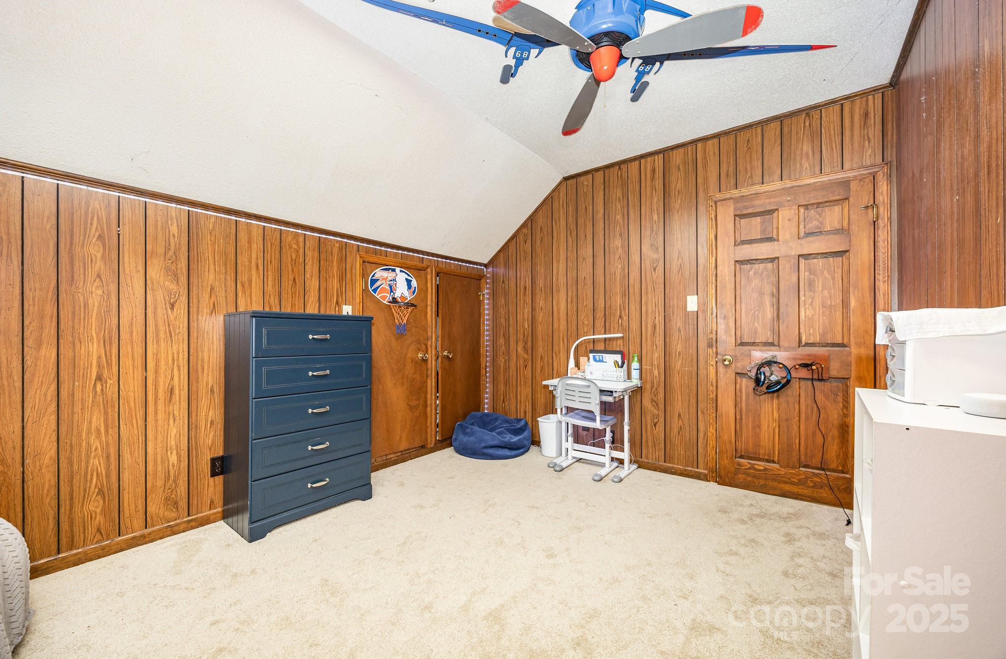 330 Camelot Drive Property Photo 38