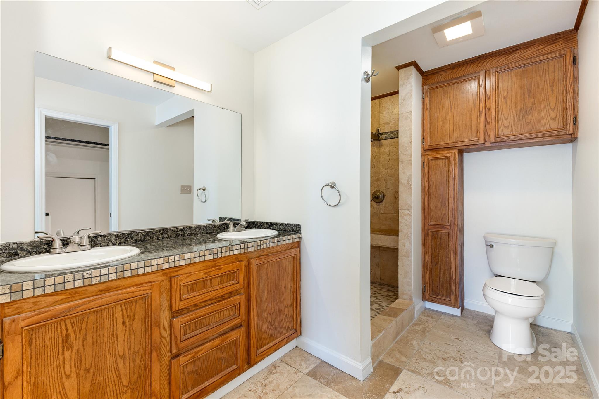 7332 Lake Front Drive 6 Property Photo 14