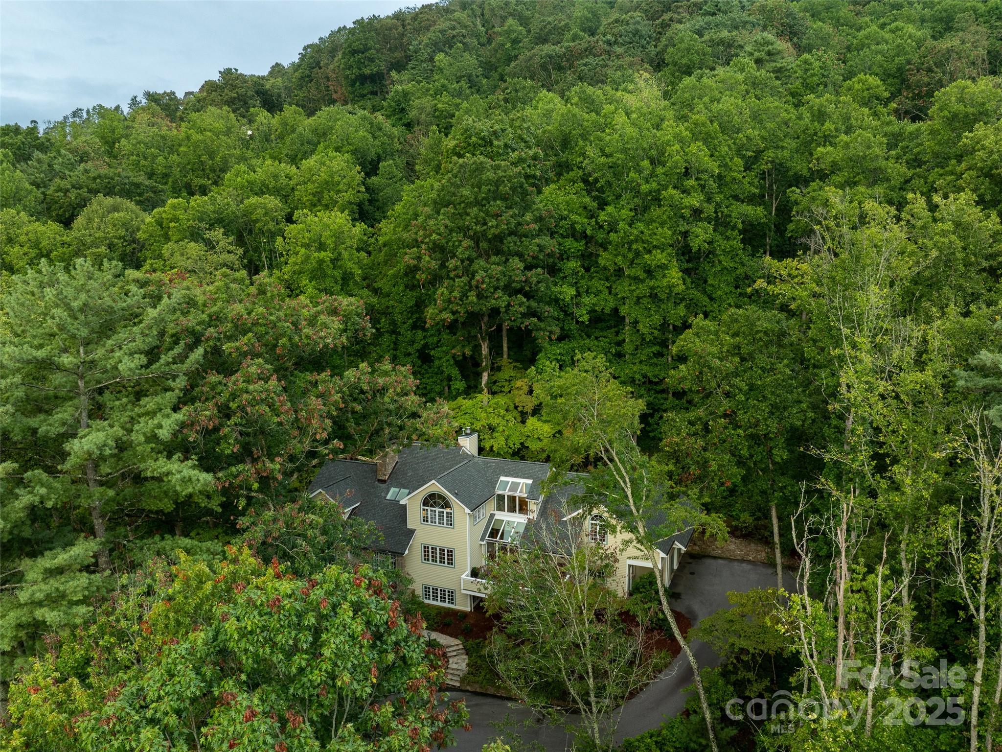 52 Robinhood Road Property Photo 18