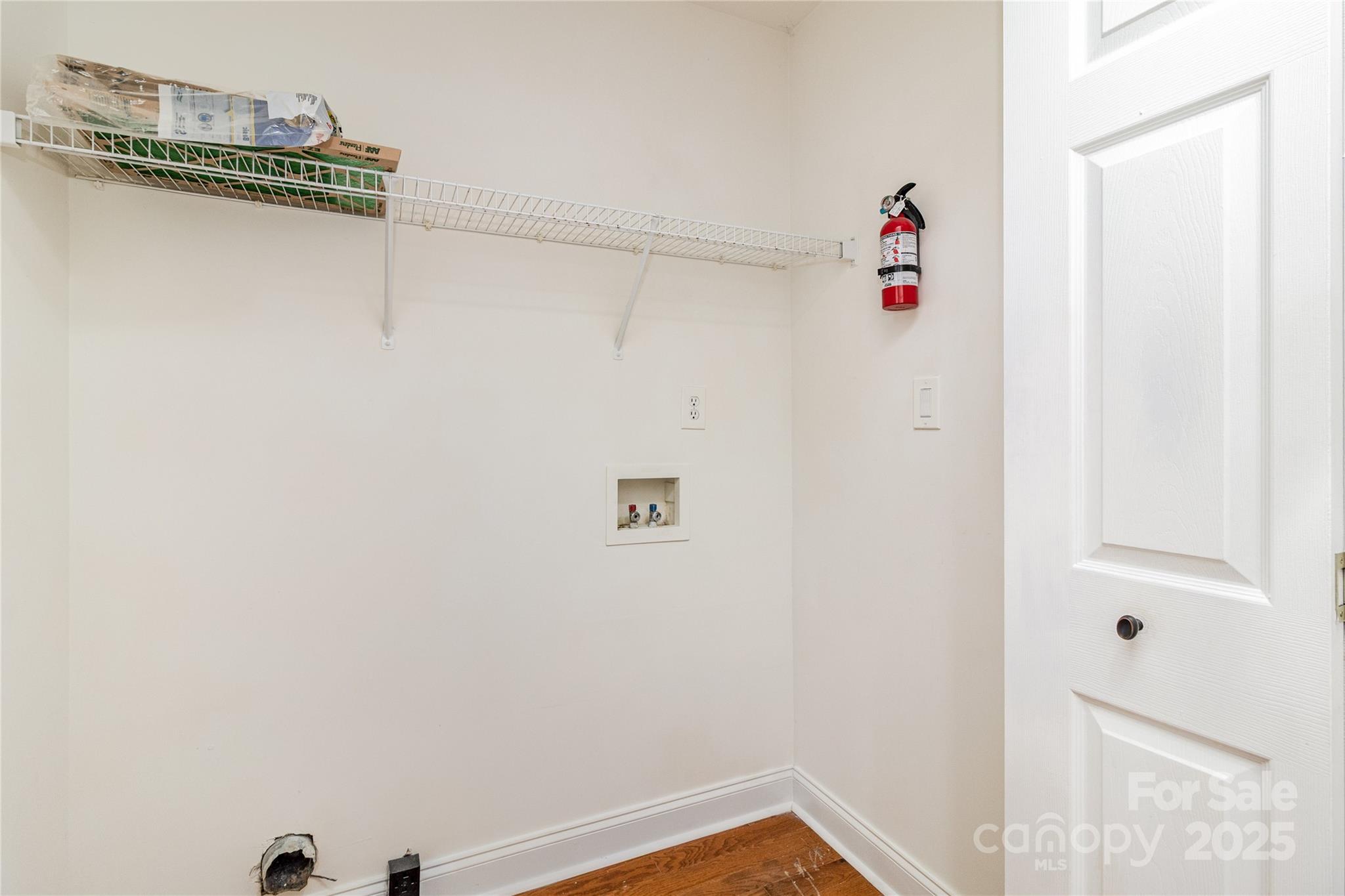 2600 Stagbuck Drive Property Photo 21