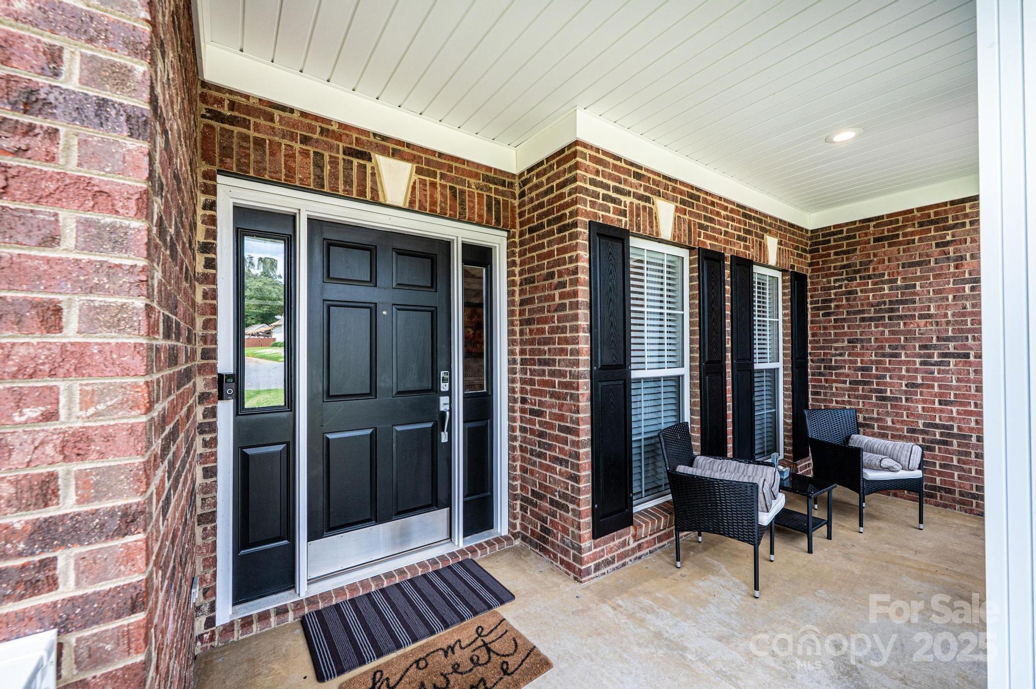 4963 Old River Drive Property Photo 4