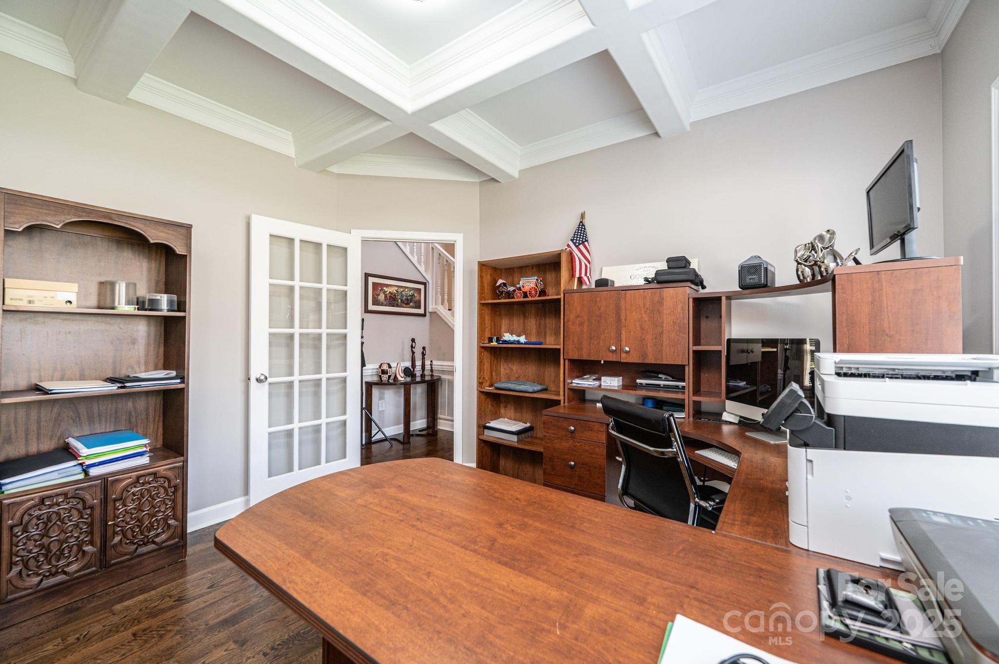 4963 Old River Drive Property Photo 6