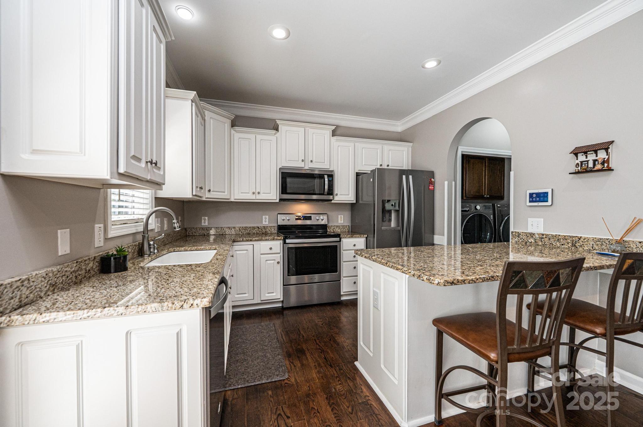 4963 Old River Drive Property Photo 10