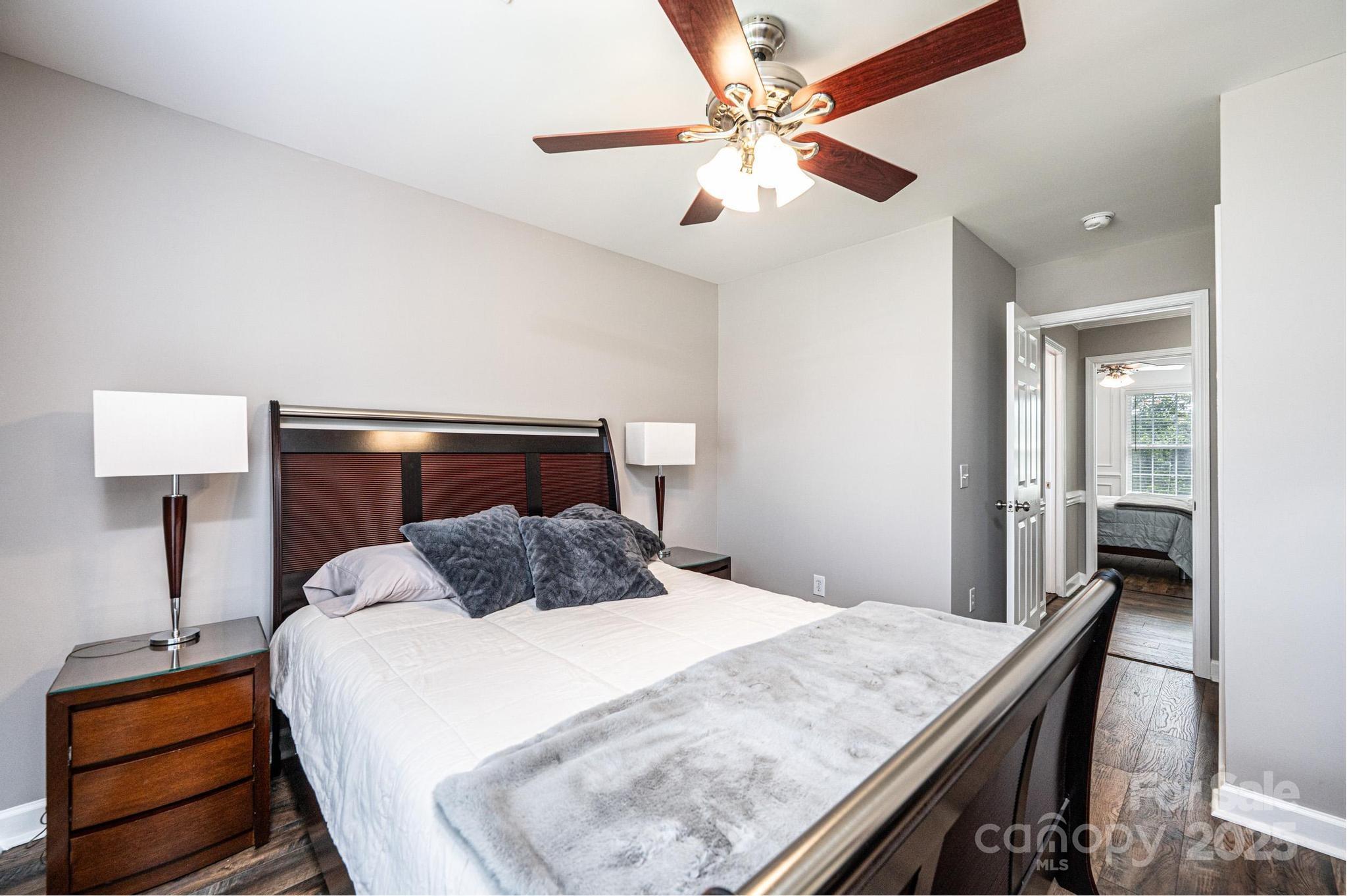 4963 Old River Drive Property Photo 29