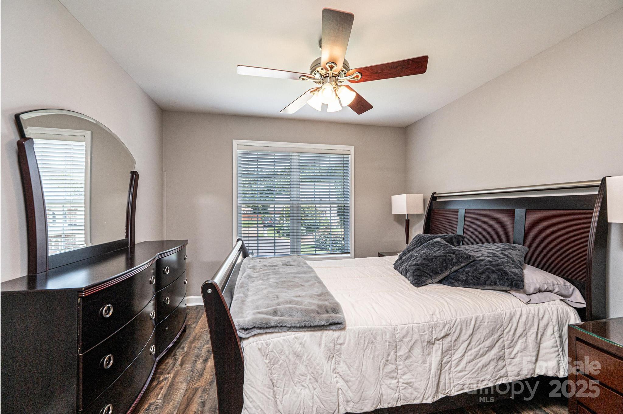 4963 Old River Drive Property Photo 31