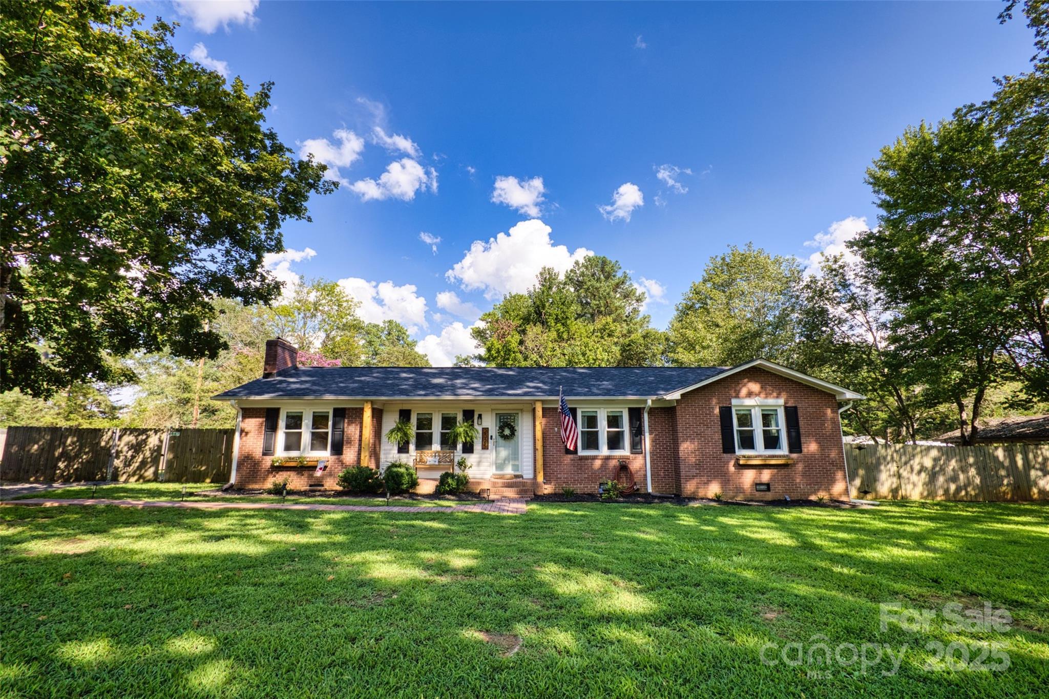 2025 Somerdale Road Property Photo 1