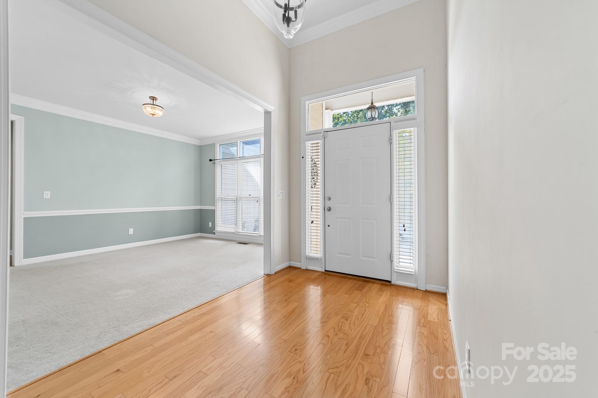 12707 Willow Grove Way Property Photo 3