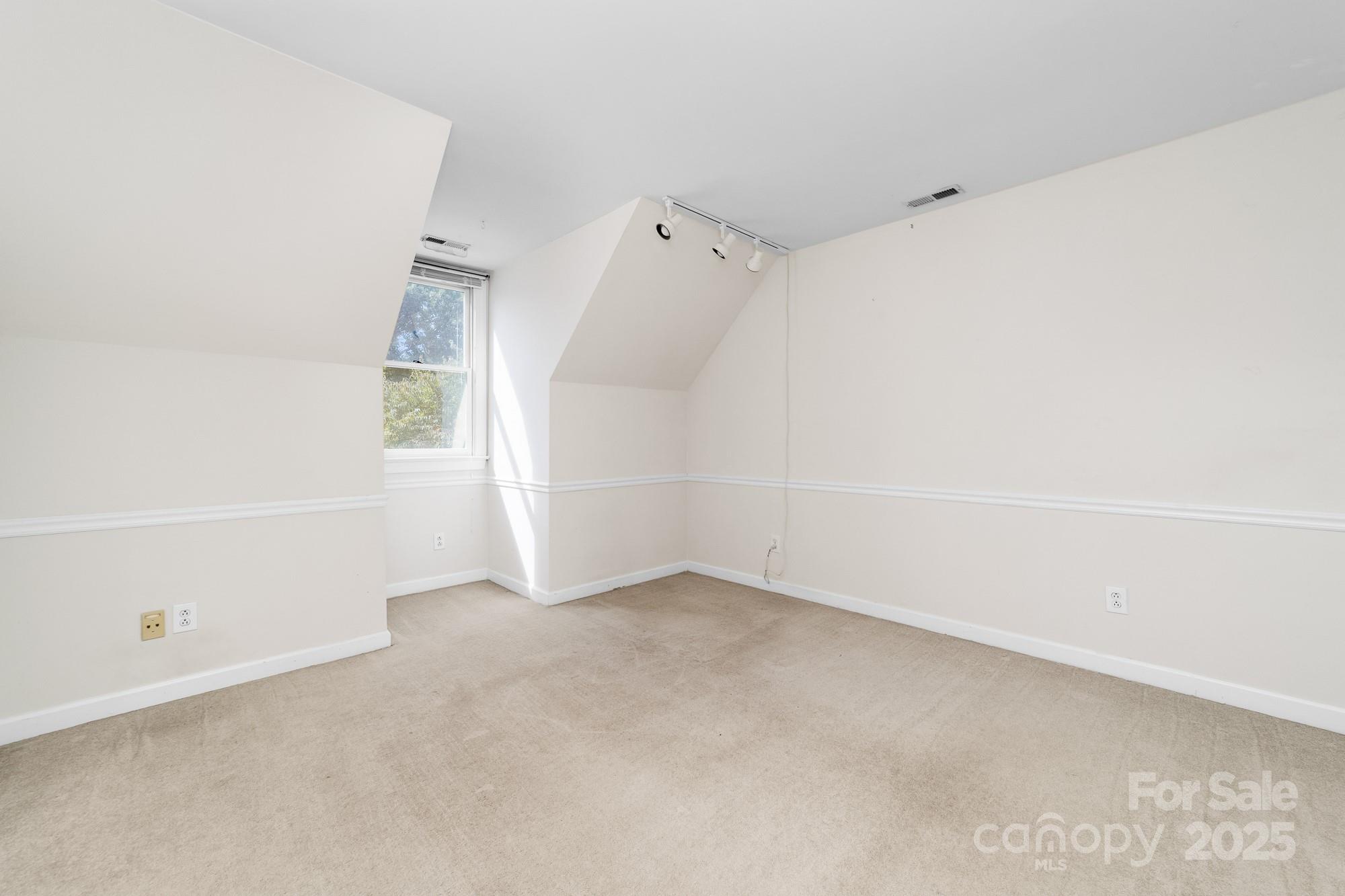 12707 Willow Grove Way Property Photo 27