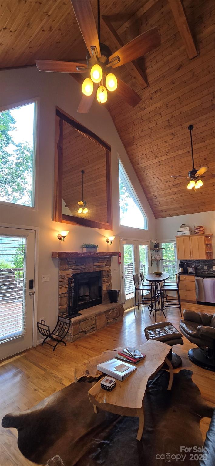 607 Rocky Top Trail Property Photo 10