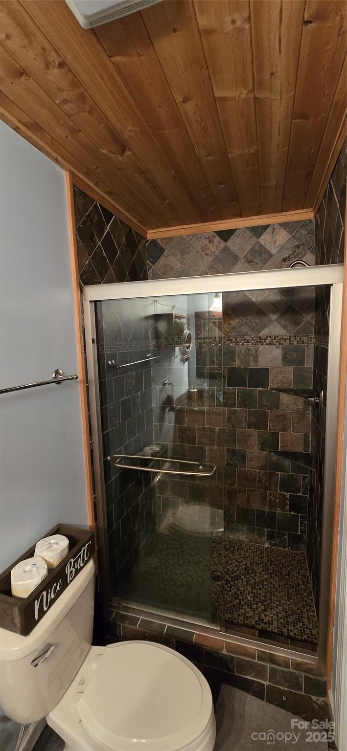 607 Rocky Top Trail Property Photo 17