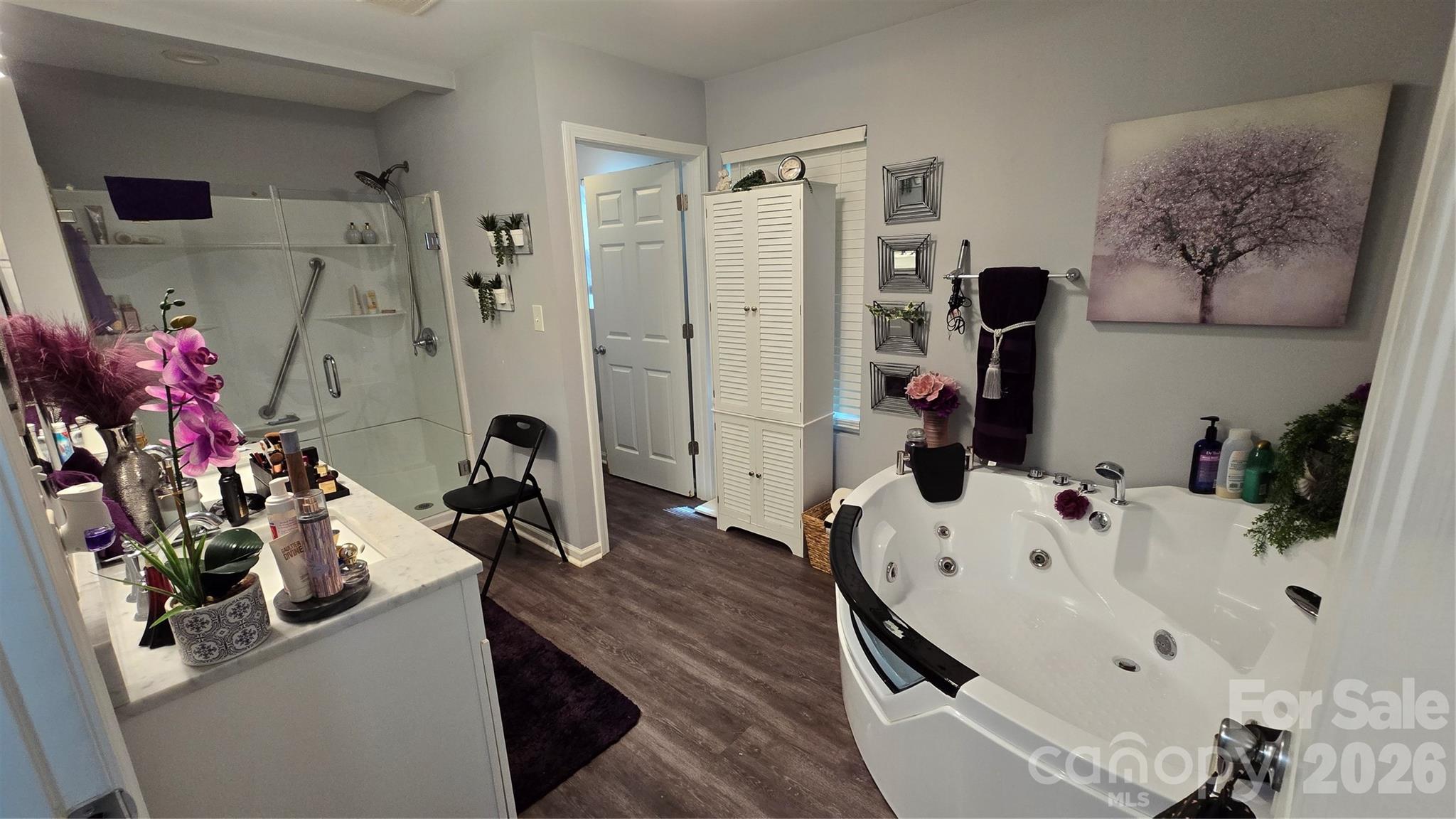 2715 Shandon Road Property Photo 18