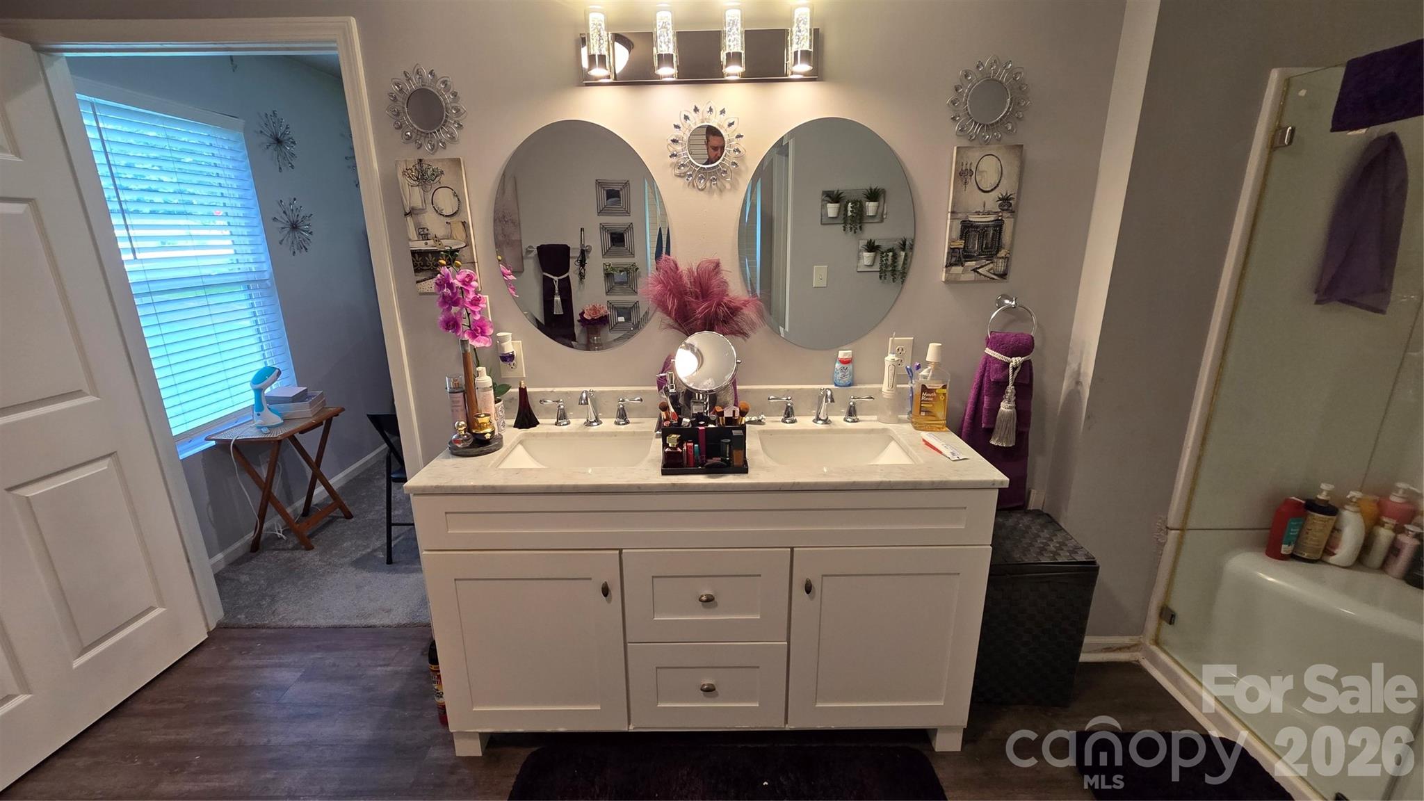 2715 Shandon Road Property Photo 20