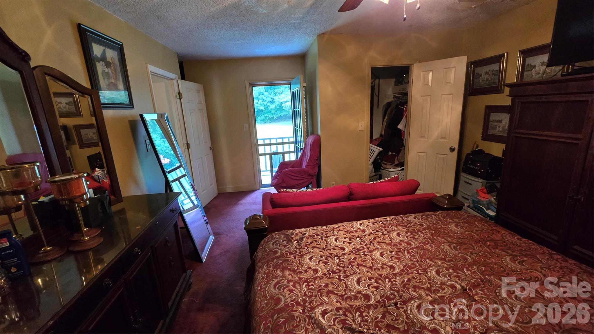 2715 Shandon Road Property Photo 24