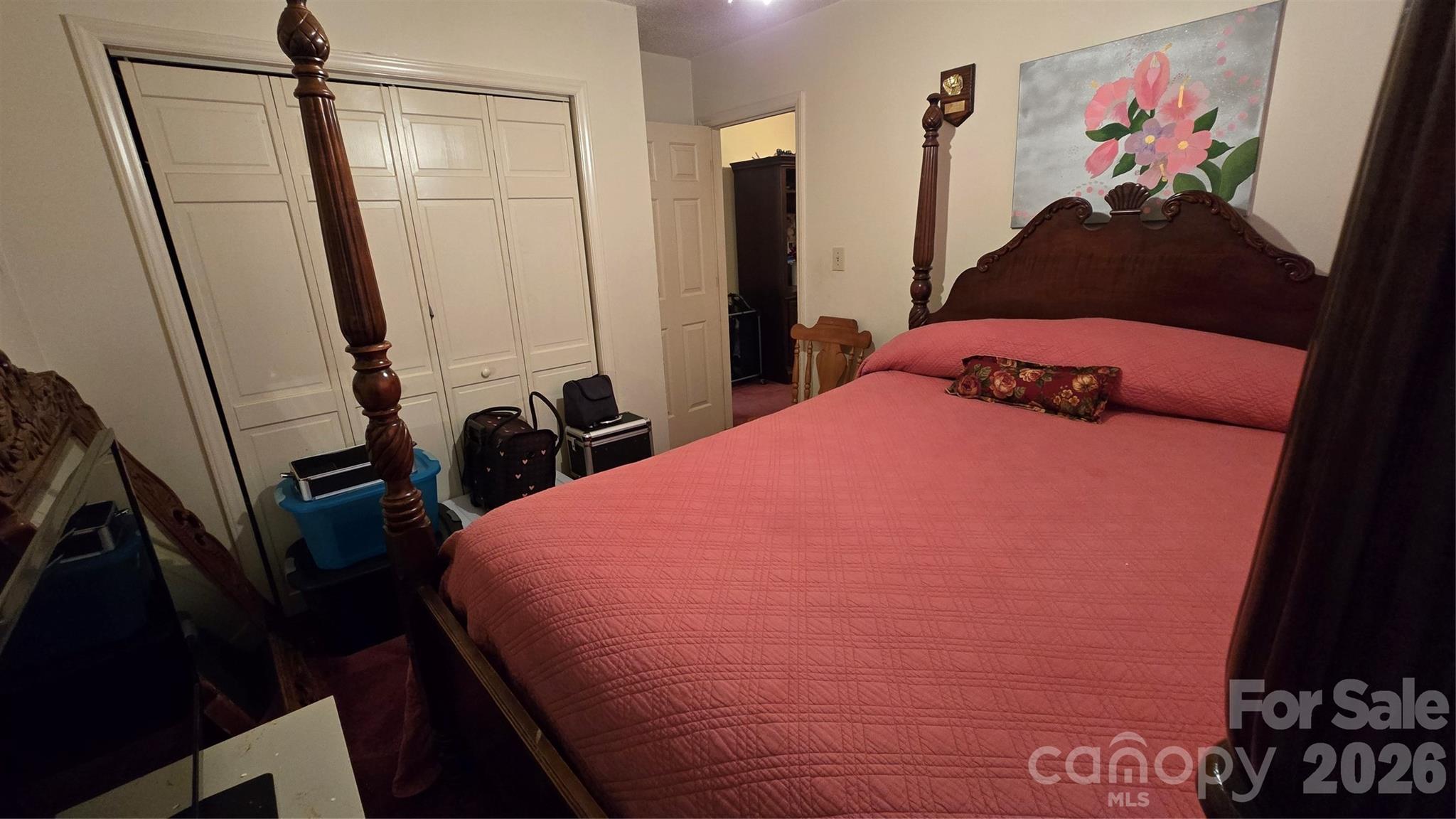 2715 Shandon Road Property Photo 31
