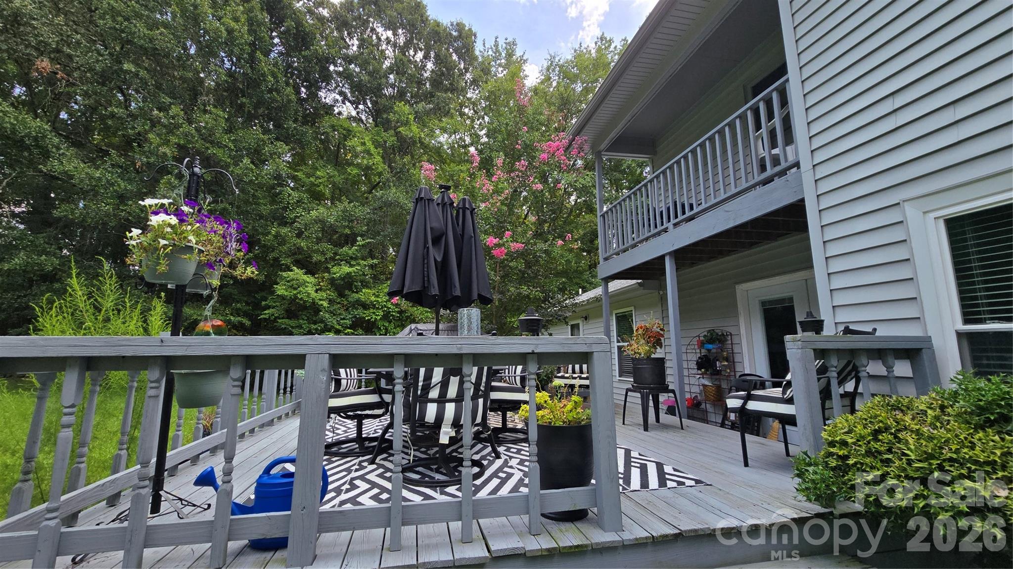 2715 Shandon Road Property Photo 40
