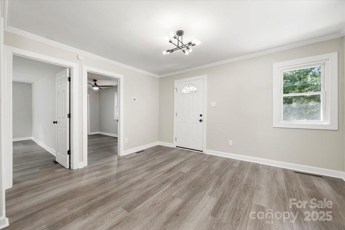 103 Crescent Street Property Photo 8