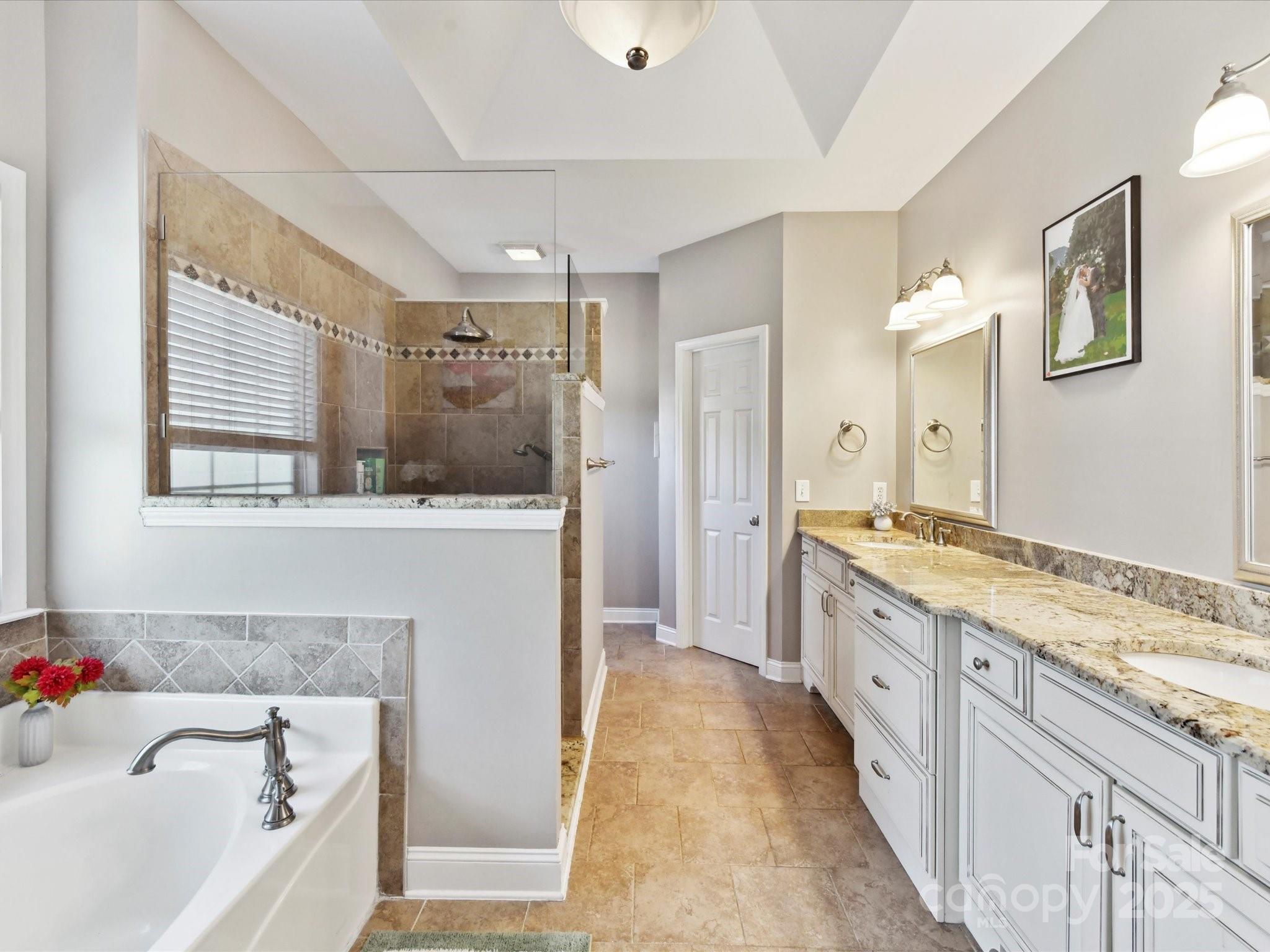 7628 Windsor Forest Place Property Photo 25