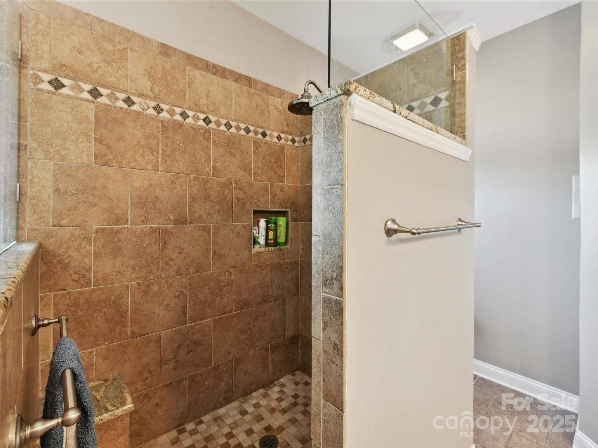 7628 Windsor Forest Place Property Photo 26