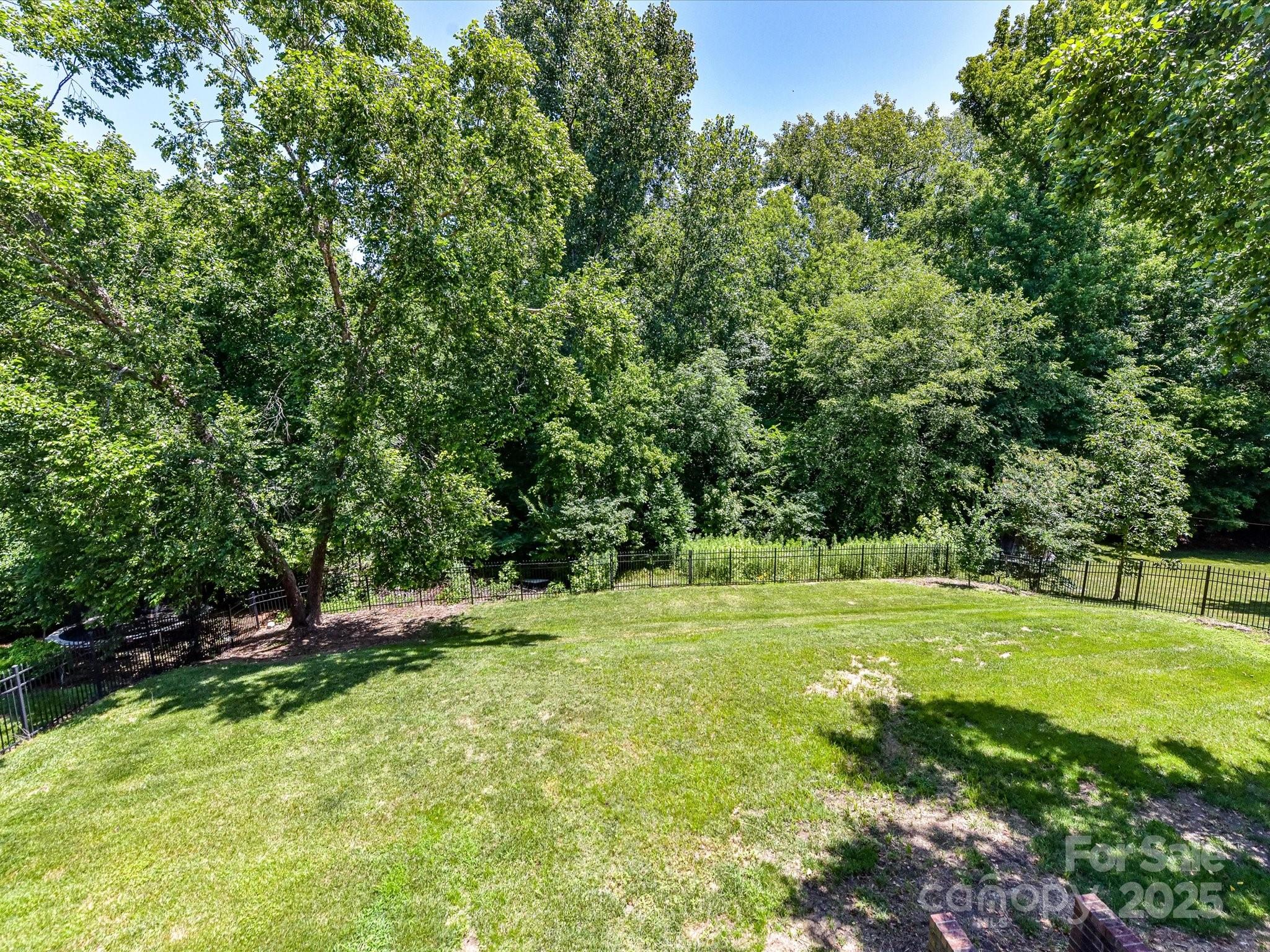 7628 Windsor Forest Place Property Photo 38