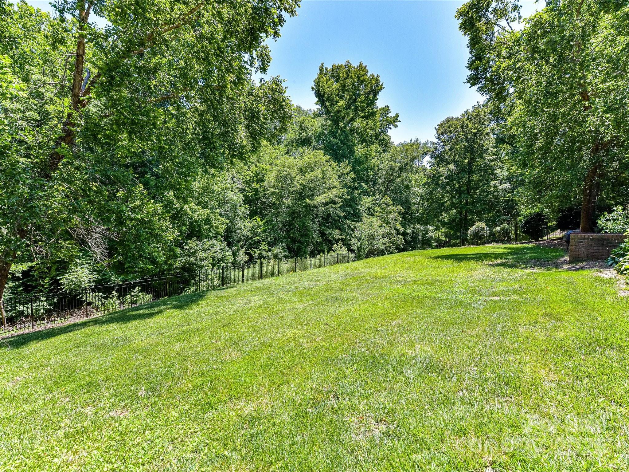 7628 Windsor Forest Place Property Photo 40