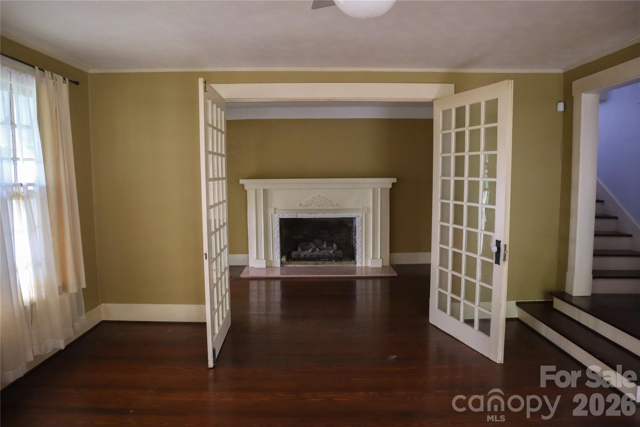 317 Courtland Boulevard Property Photo 7
