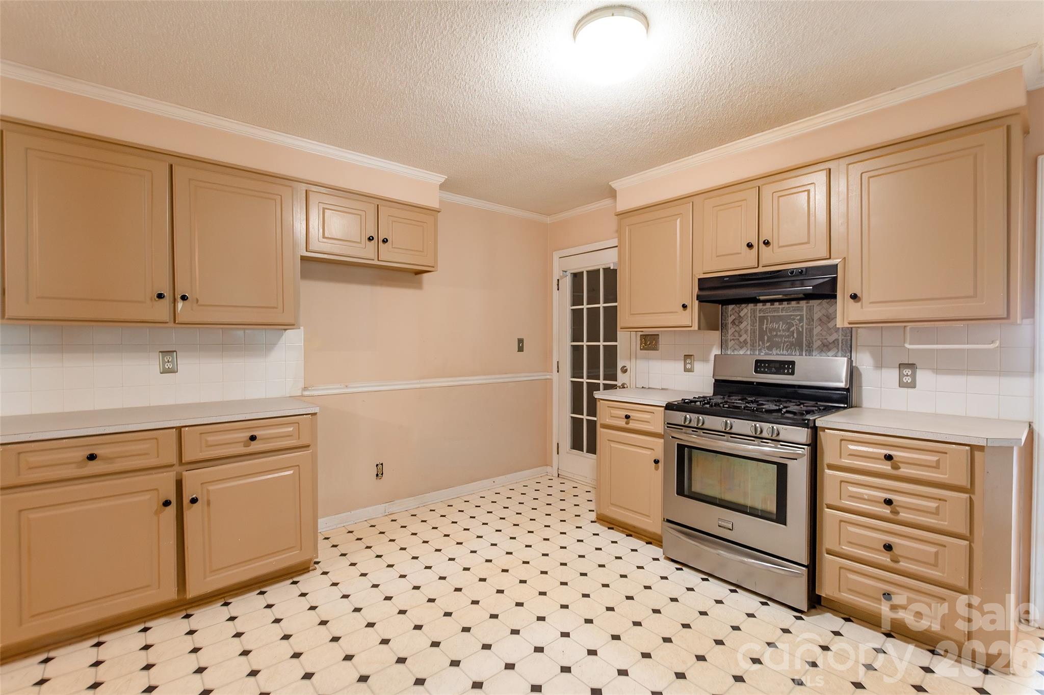505 Pam Drive Property Photo 10