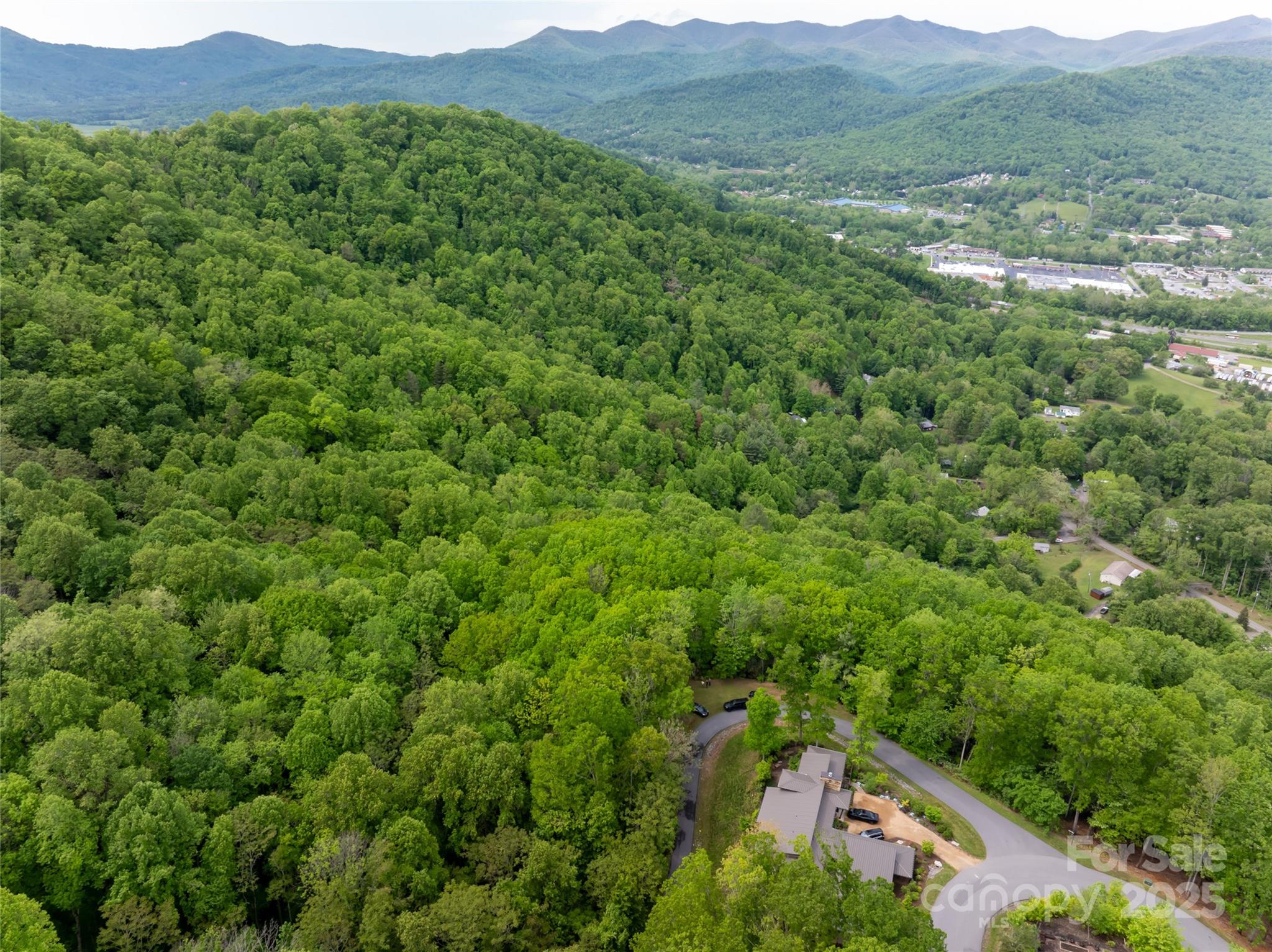 1111 Elm Tree Lane Property Photo 21