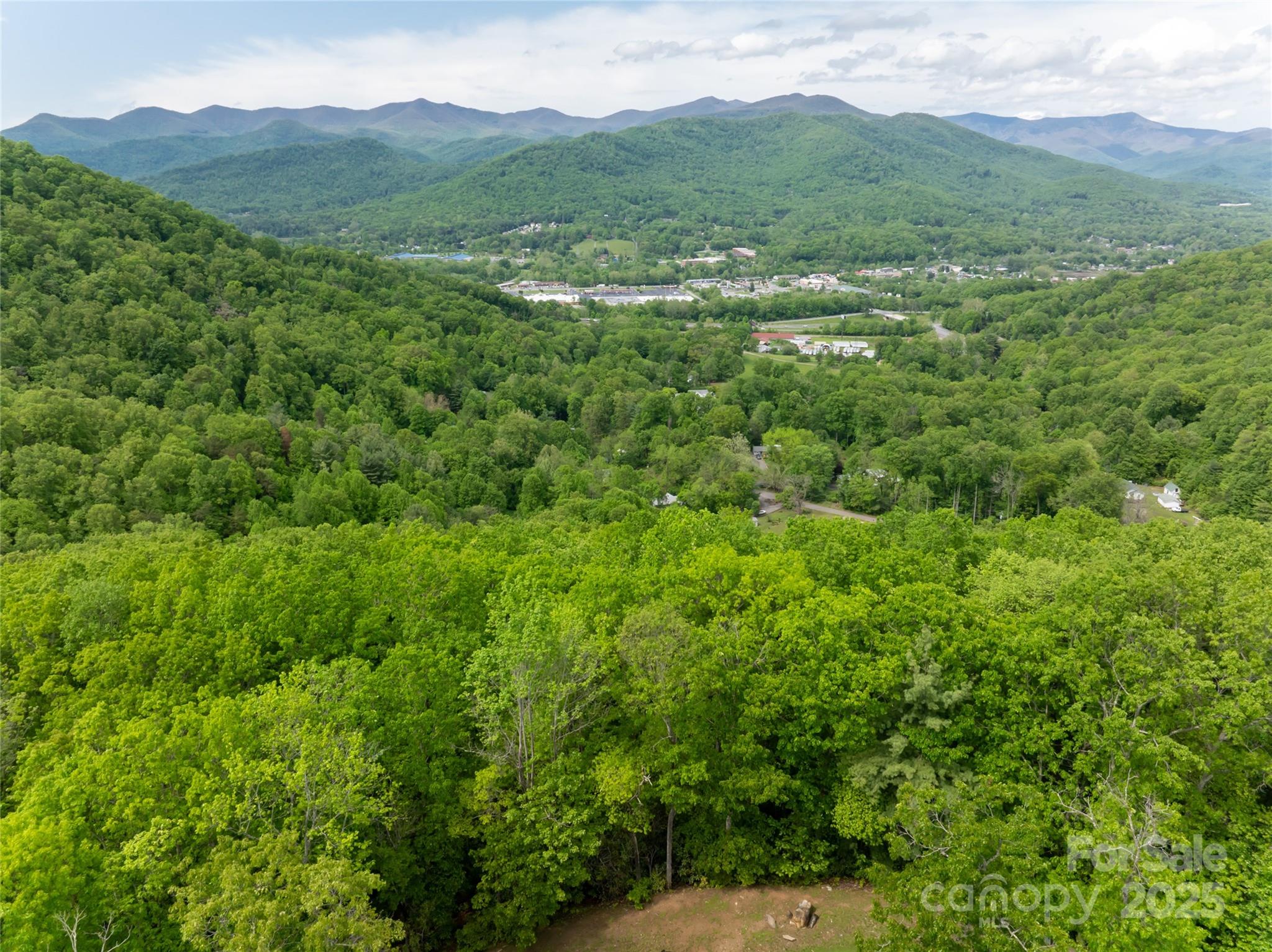 1111 Elm Tree Lane Property Photo 23