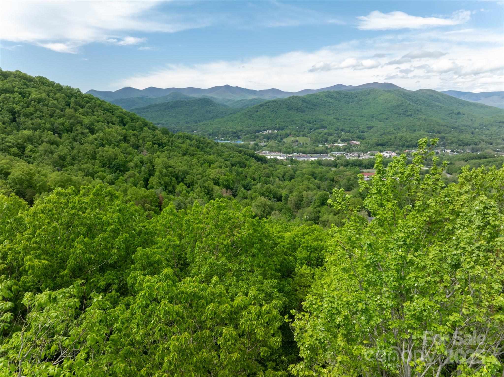 1111 Elm Tree Lane Property Photo 25