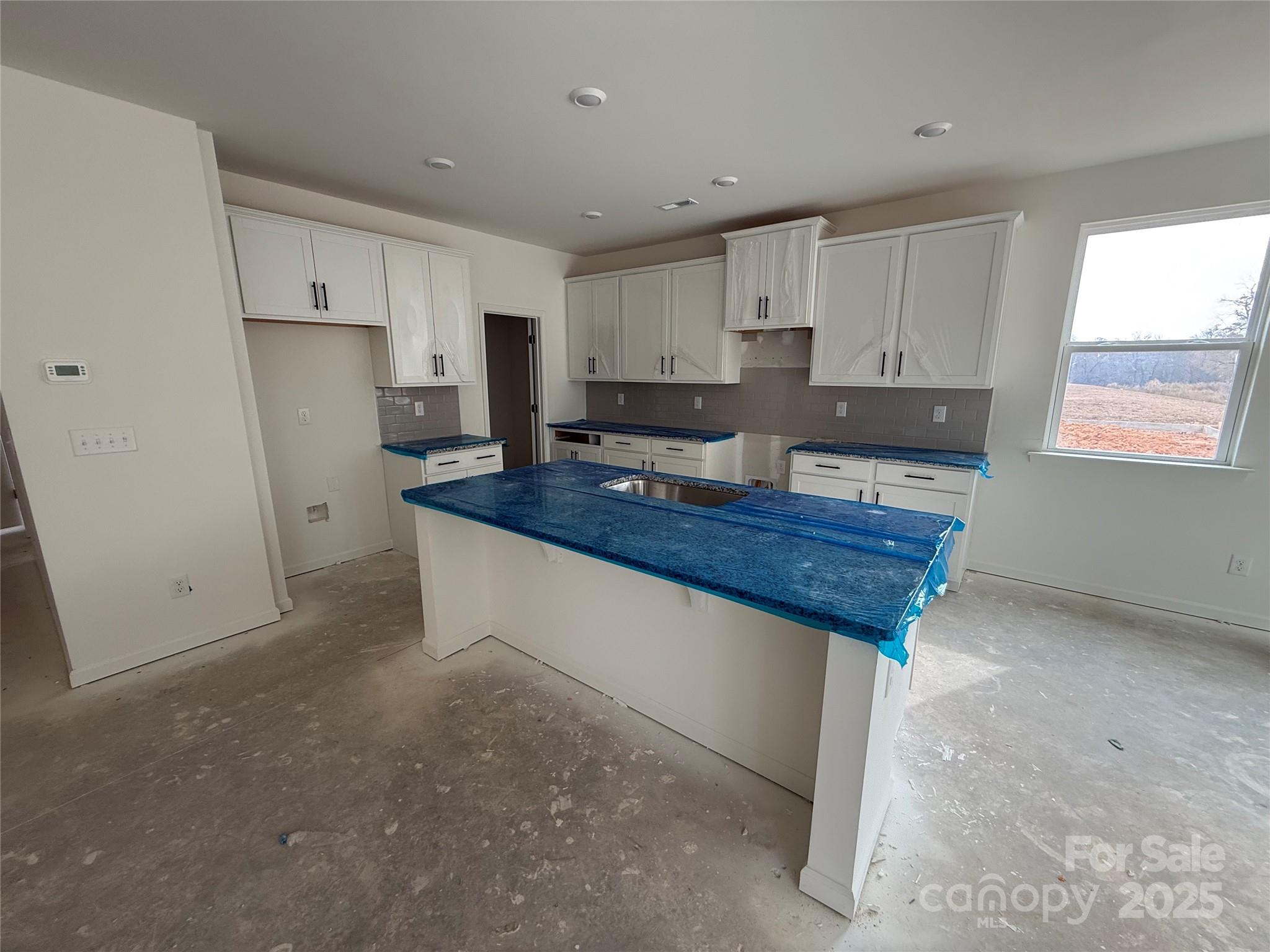 2305 Quiet Woods Road Property Photo 4