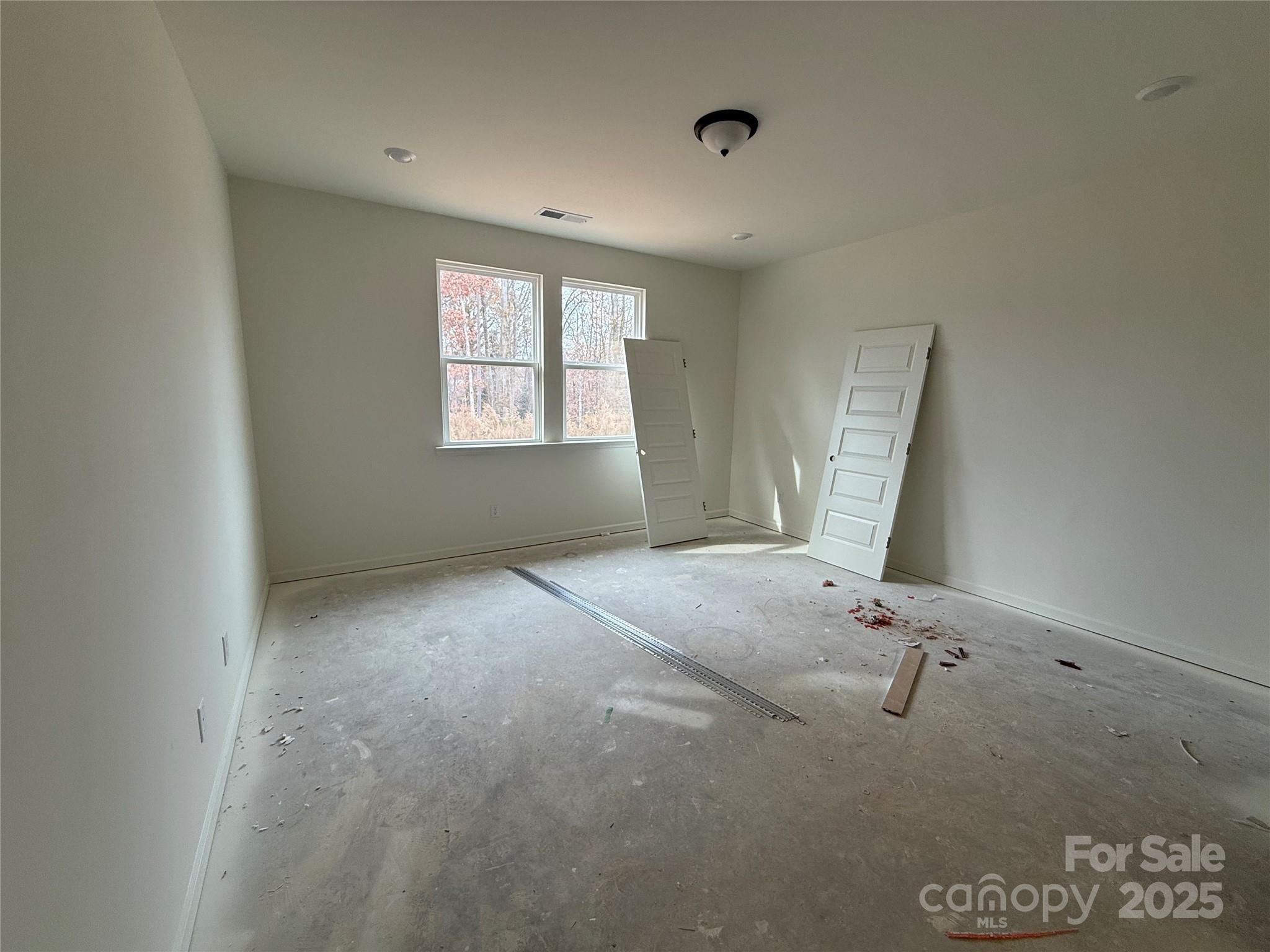 2305 Quiet Woods Road Property Photo 7