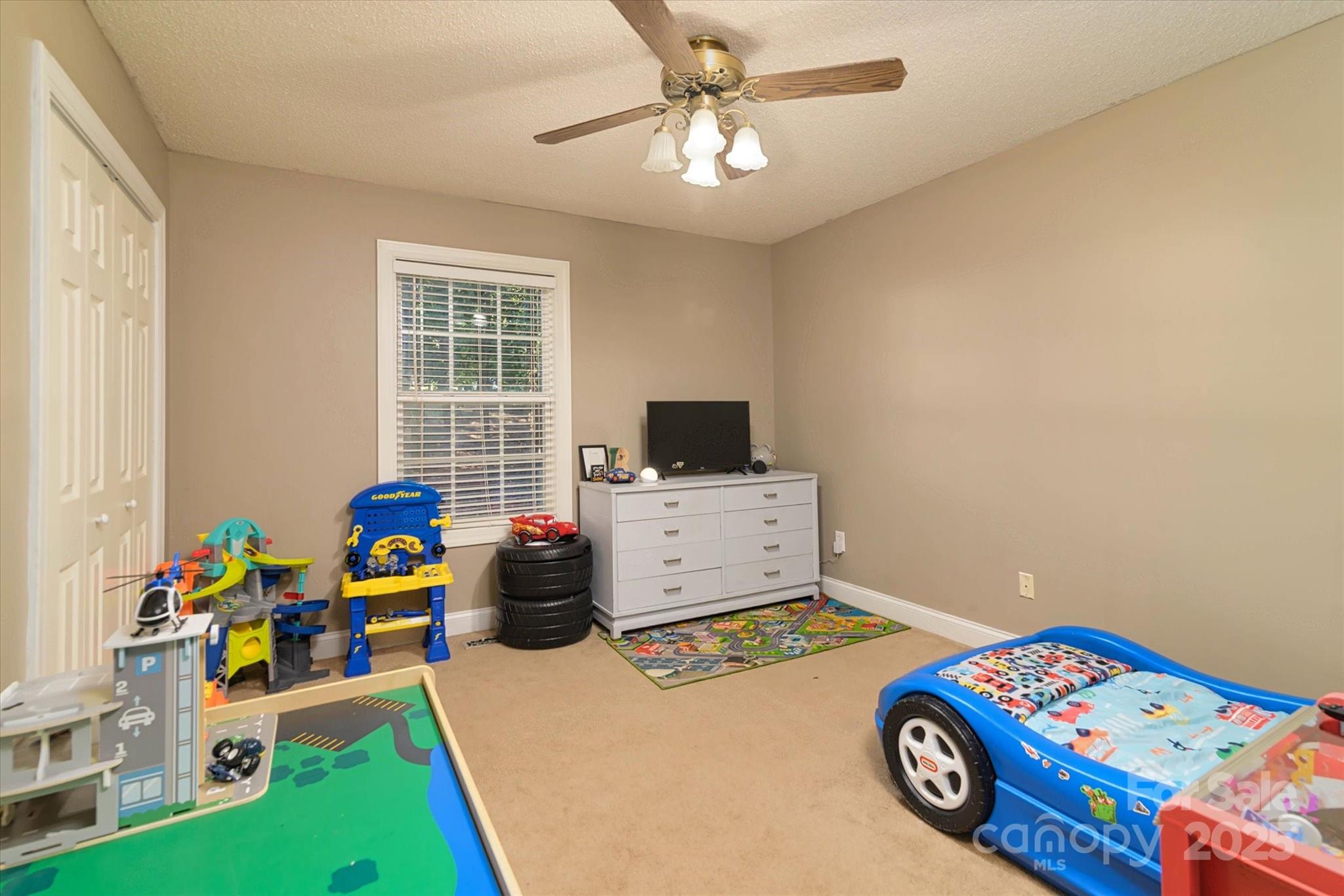 914 Ragin Lane Property Photo 26