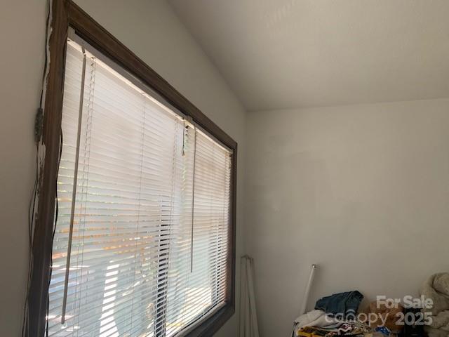421 S King Street 3627 Property Photo 6