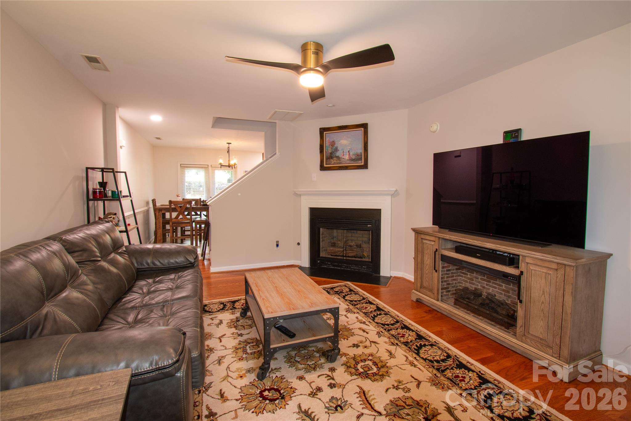 19 Singleton Lane Property Photo 3
