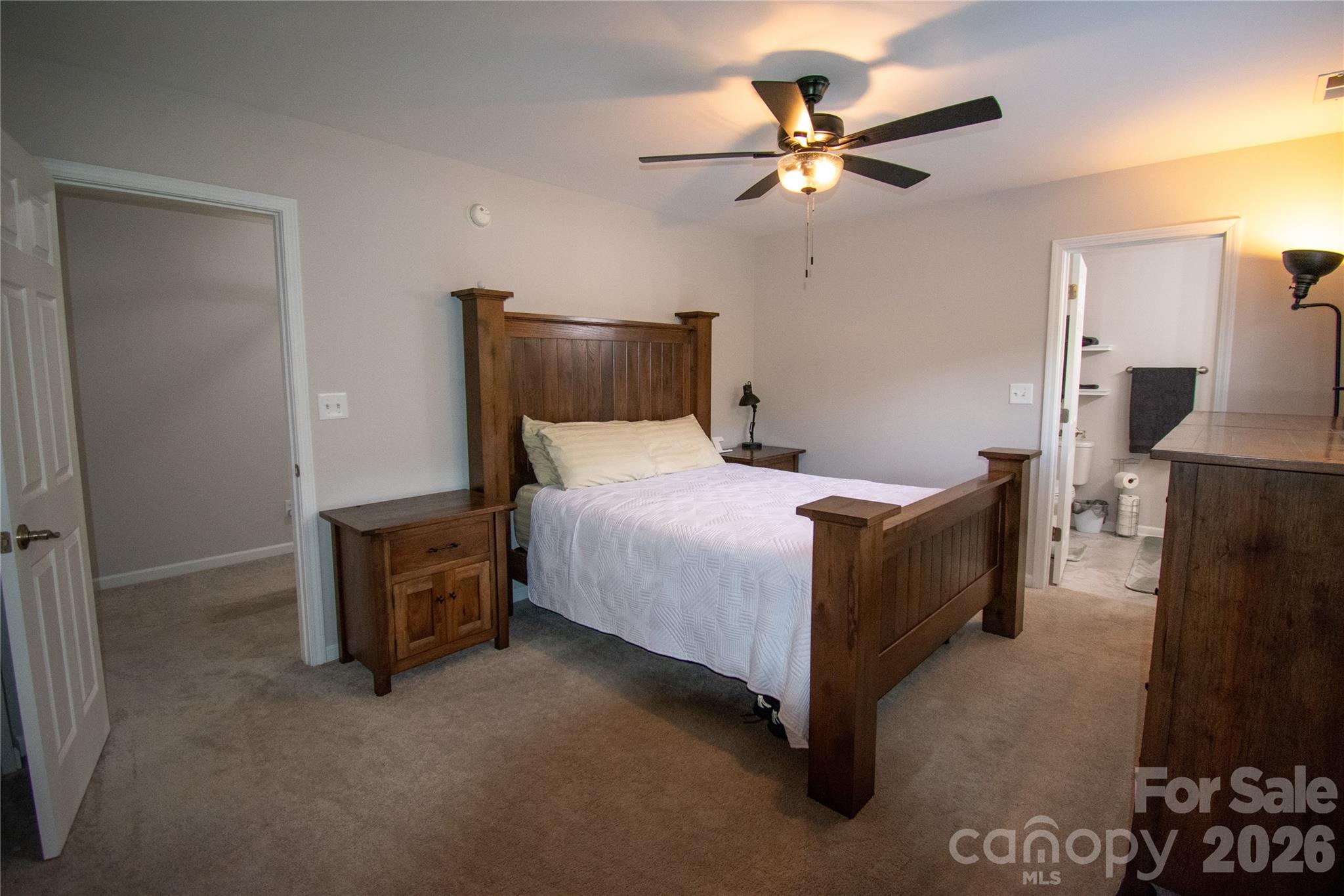 19 Singleton Lane Property Photo 9