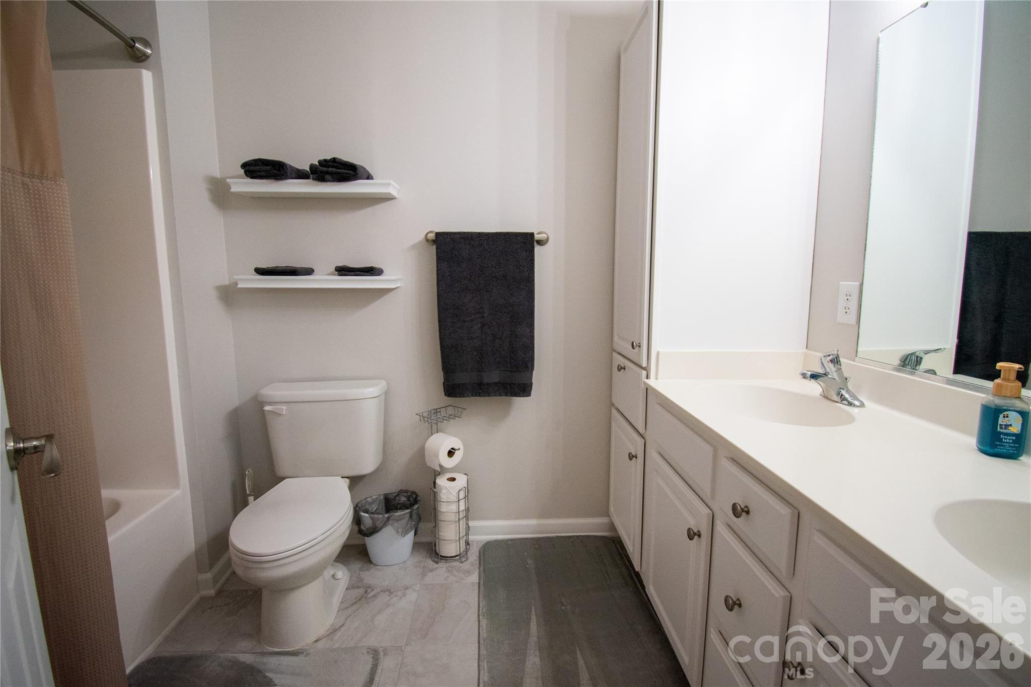 19 Singleton Lane Property Photo 11