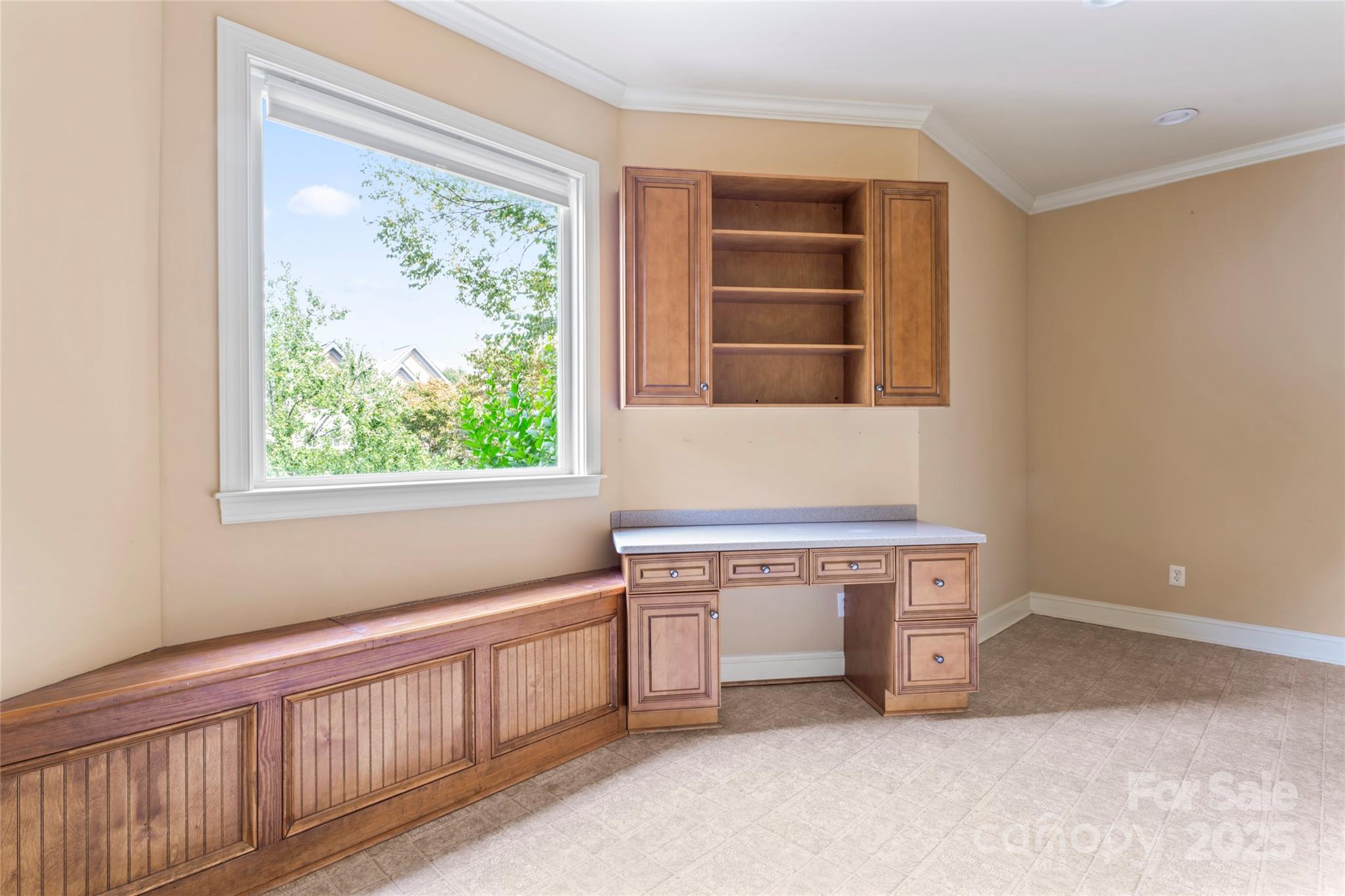 142 Canterbury Crossing Property Photo 25