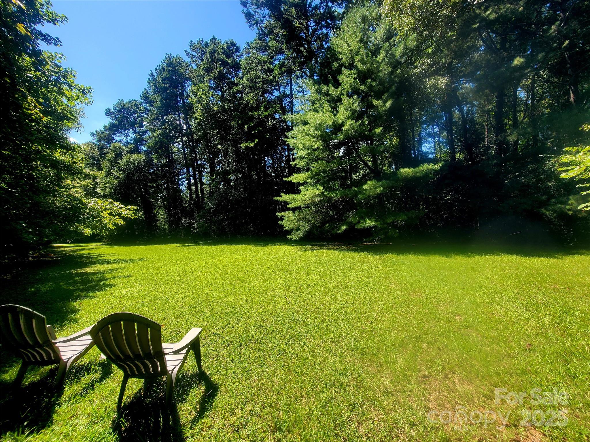 9018 Oxford Place Property Photo 2