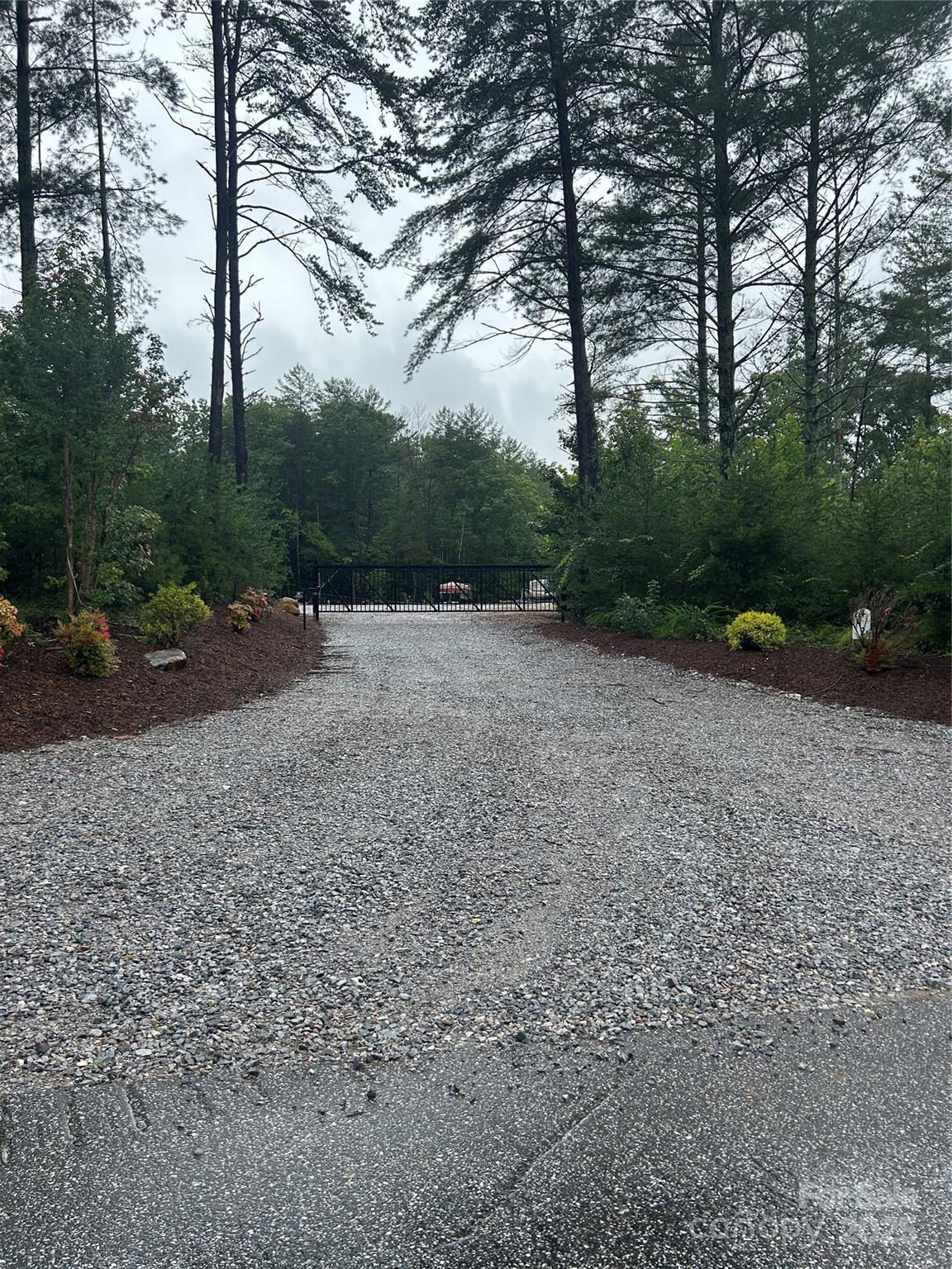 184 Ridge Point Road 12 Property Photo 2