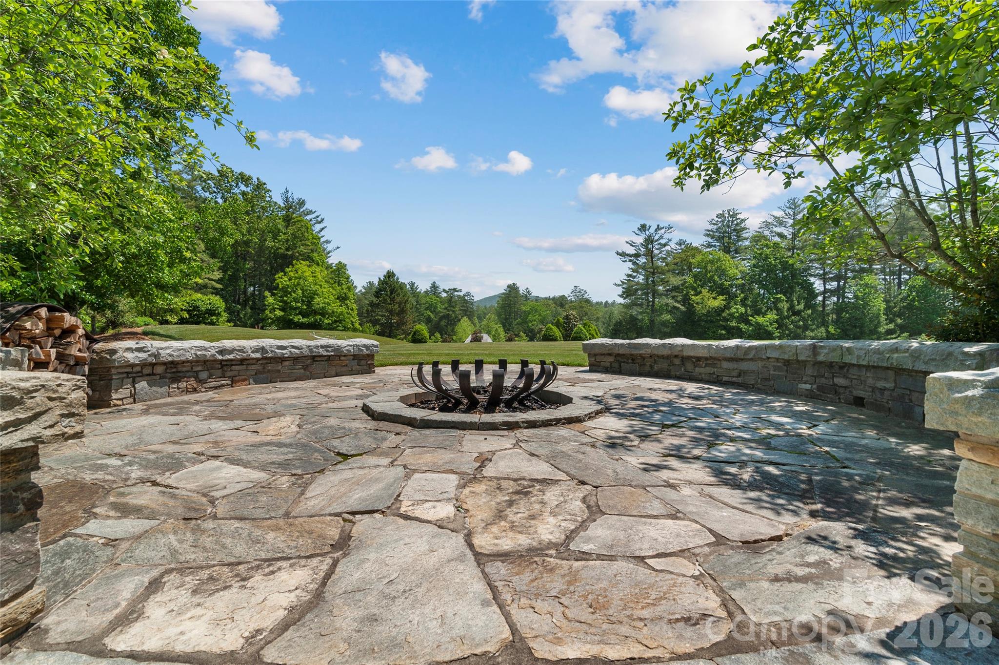 15 Mirehouse Run Property Photo 14