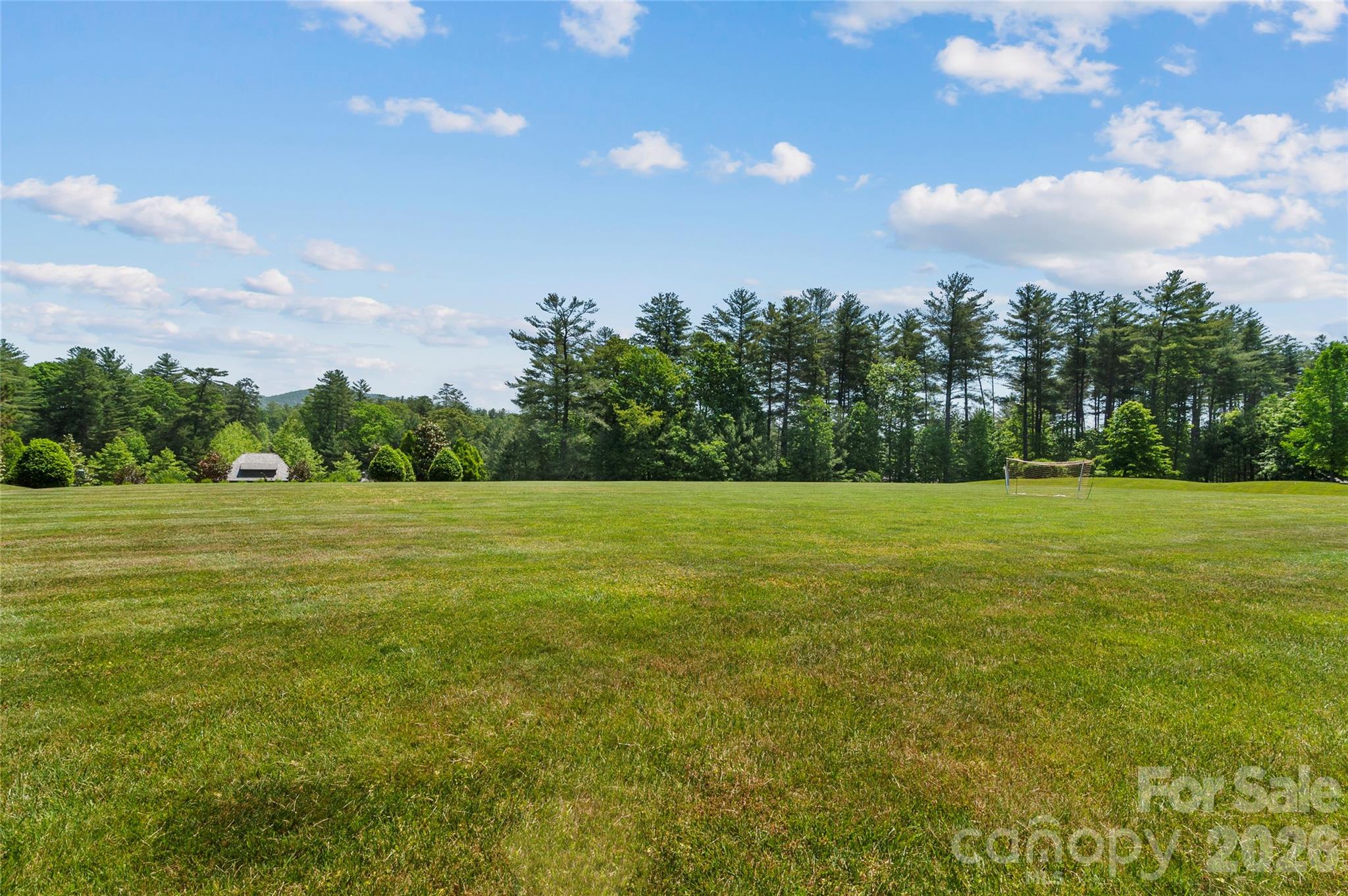15 Mirehouse Run Property Photo 16