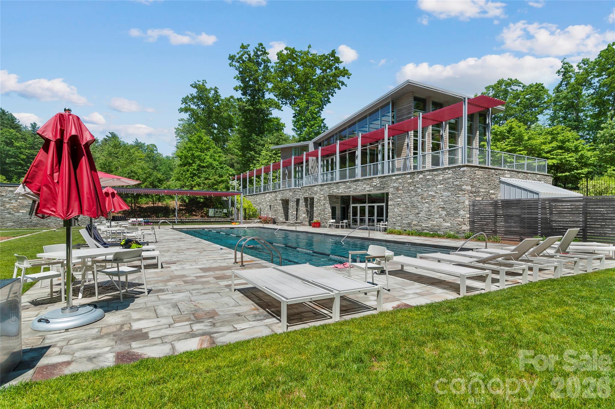 15 Mirehouse Run Property Photo 22