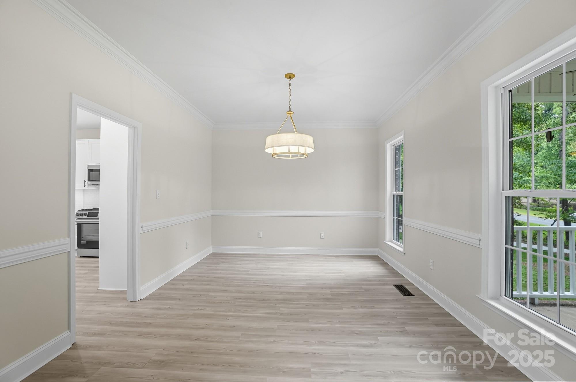 1109 Bentwood Lane Property Photo 9