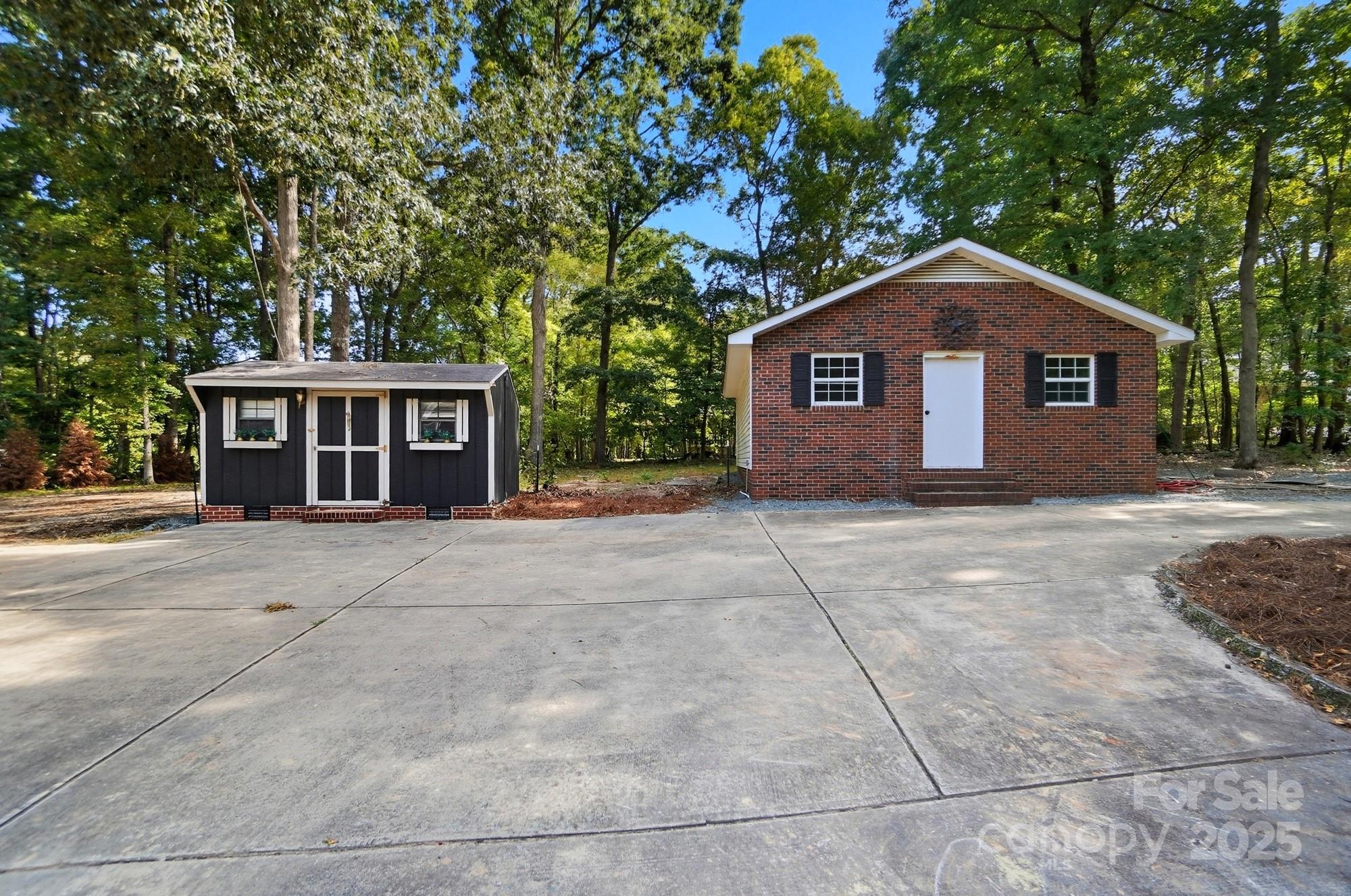 1109 Bentwood Lane Property Photo 44