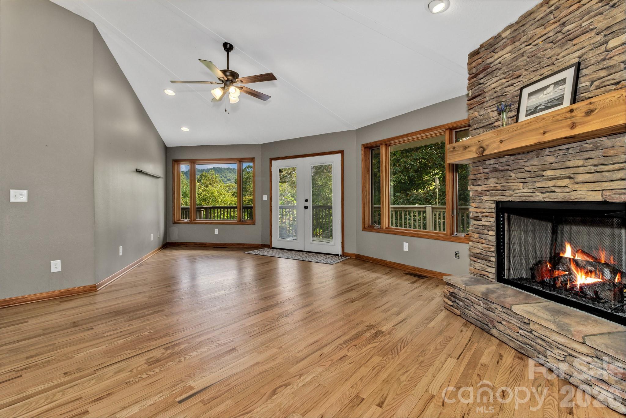 939 Morgan Hill Road Property Photo 14