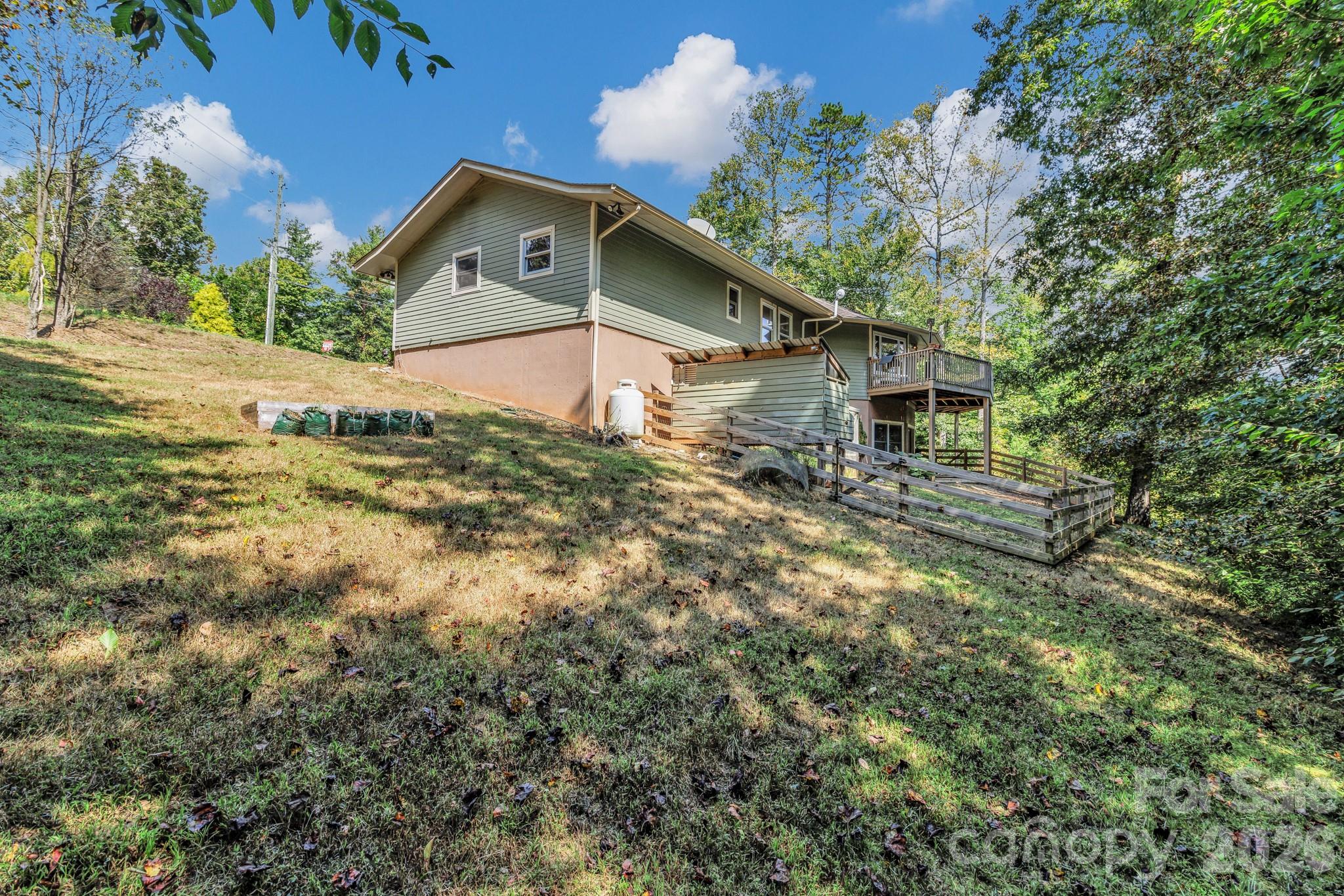 939 Morgan Hill Road Property Photo 19