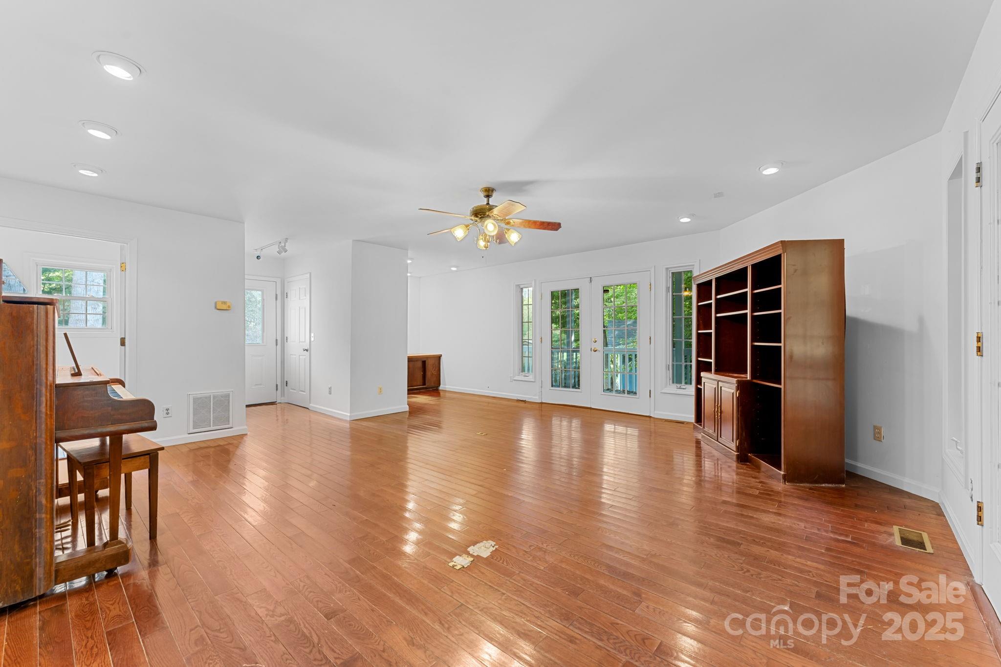 90 Wilds Cove Road Property Photo 9