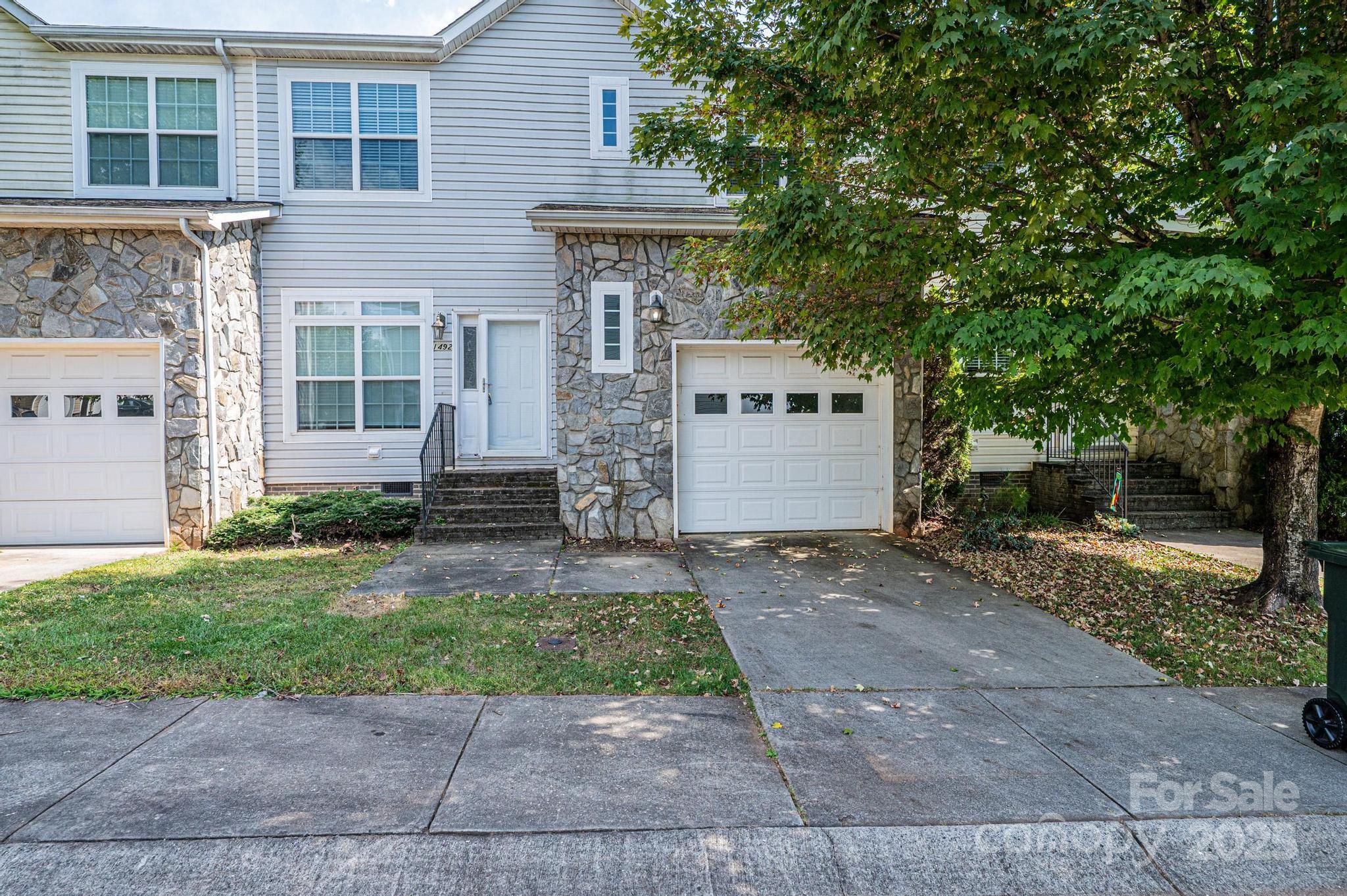 1492 Mulberry Ridge Drive Property Photo 1