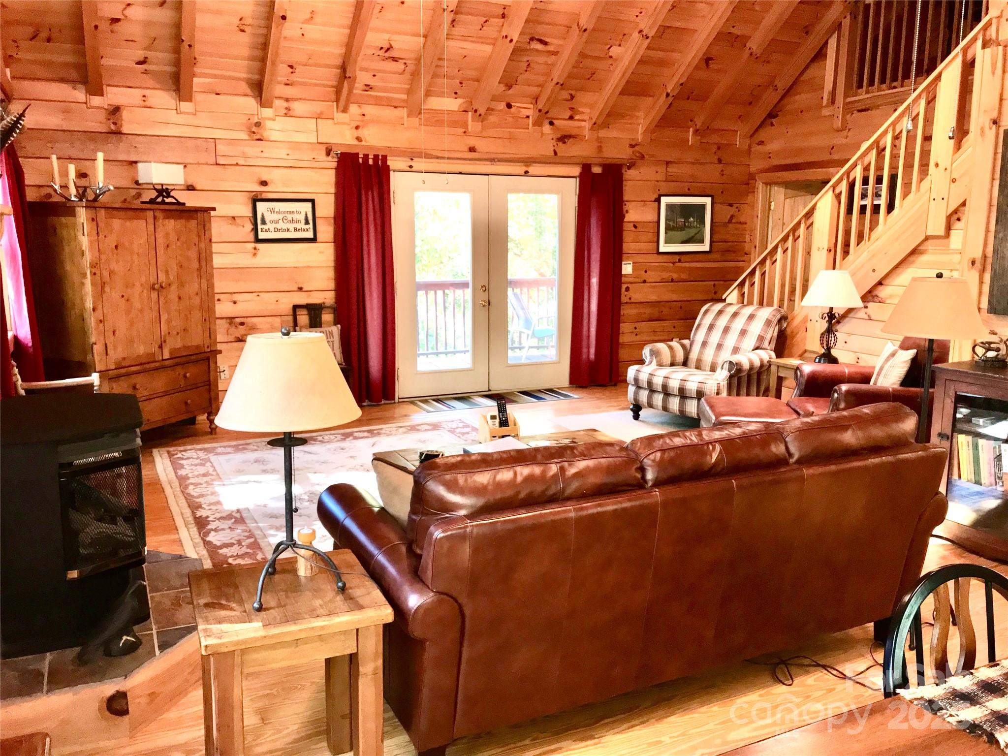 134 Old Crows Drive Property Photo 5